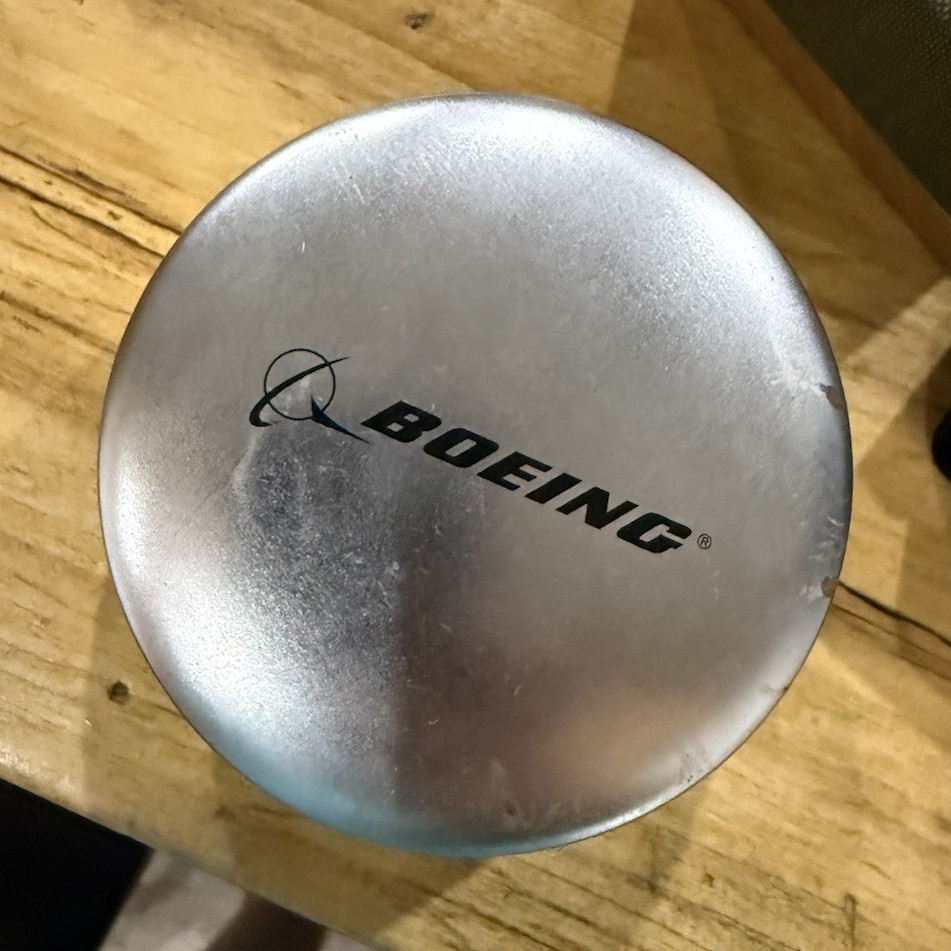 Boeing Delta IV First Launch Quartz Analog Watch Gray Dial Black Leather Tin.