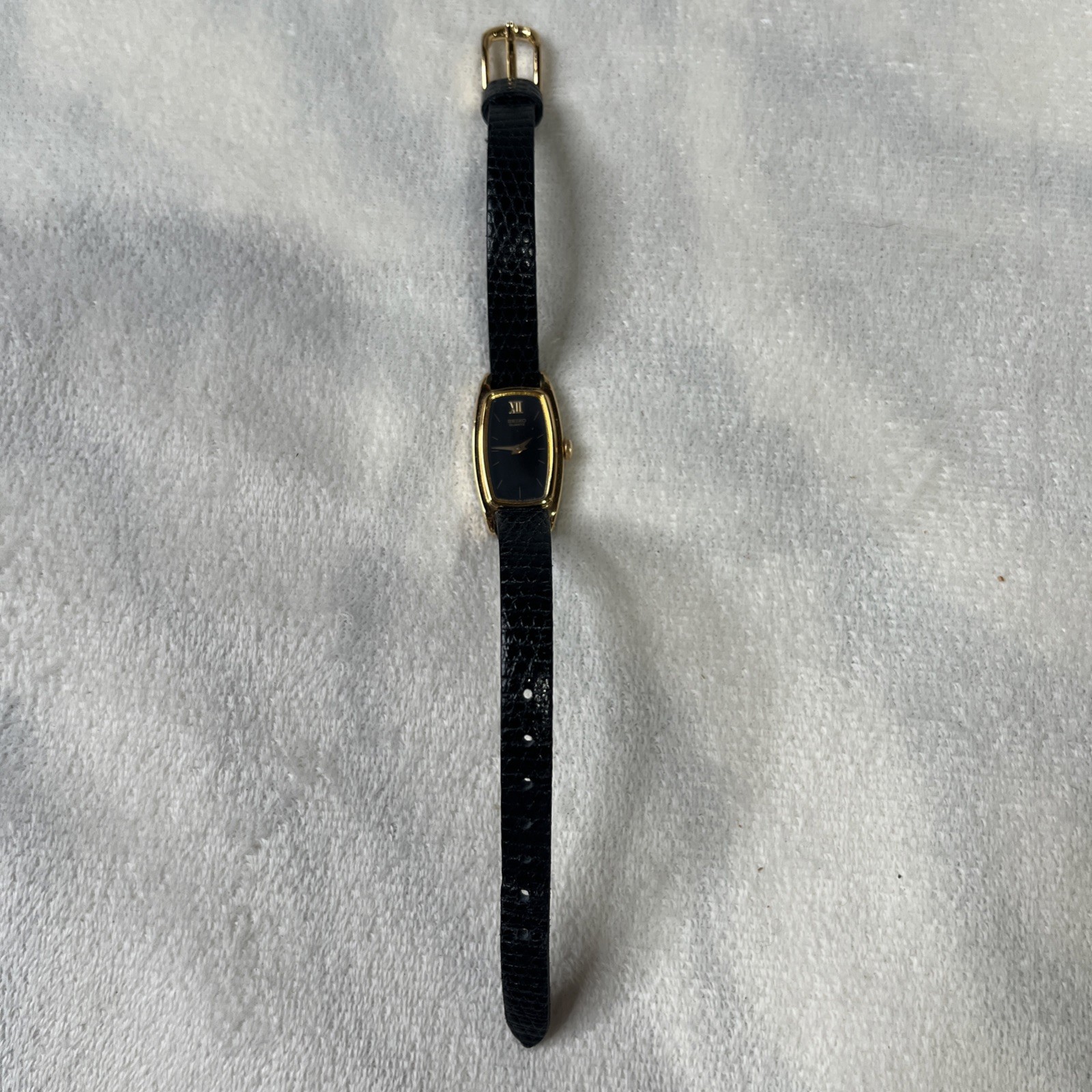 Women’s VTG Rare Rectangular Black & Gold Seiko Watch (Condition Unknown/As-Is)
