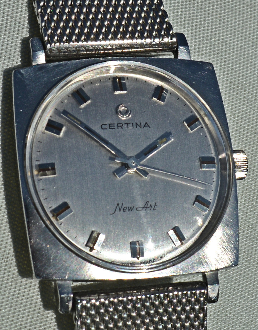 Certina New Art Extra Flat Steel Rare Monobloc Case Excellent Condition