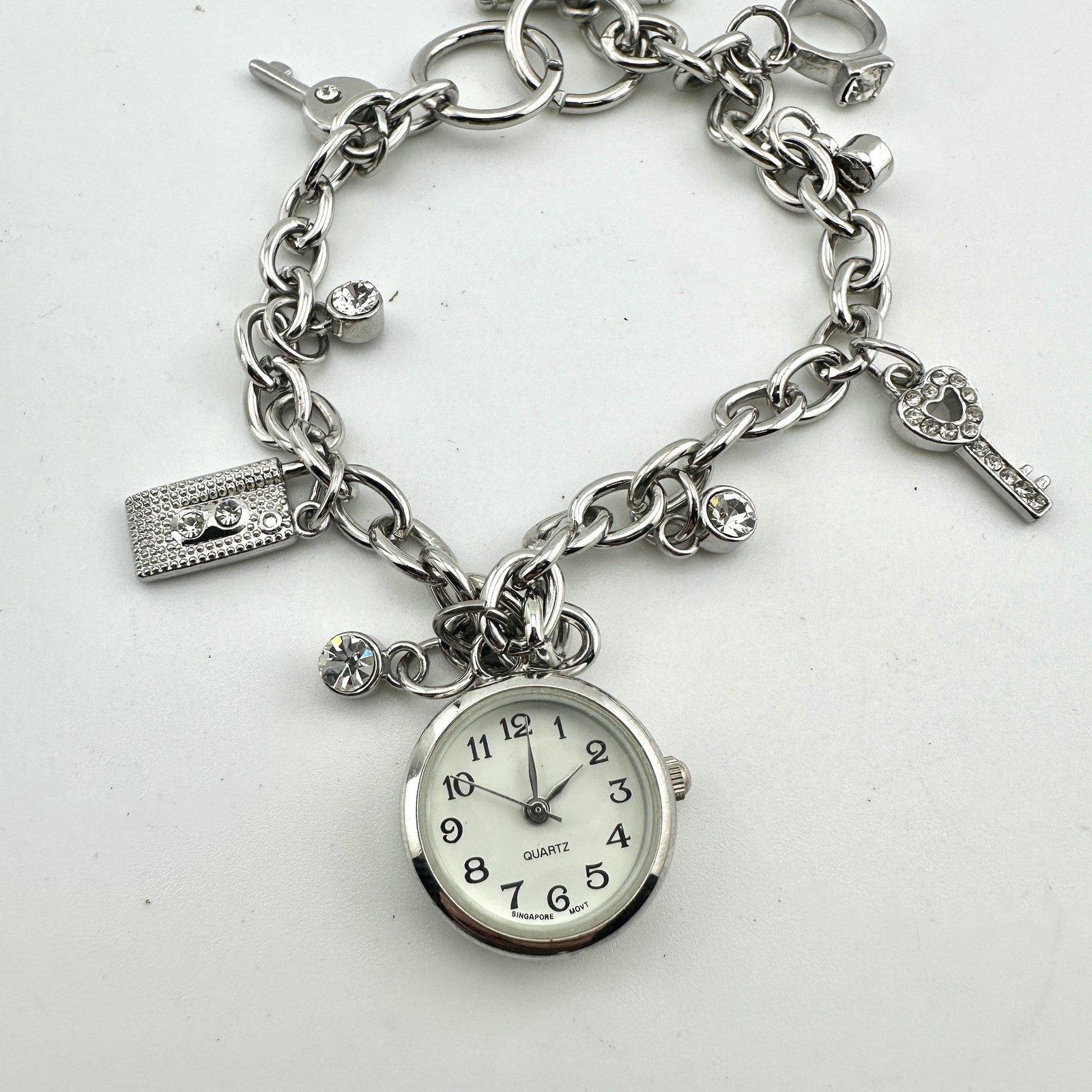 Charm Sz 8.7″ Bracelet Watch Womens White Dial Silver Tone Key Lock Ring Charms
