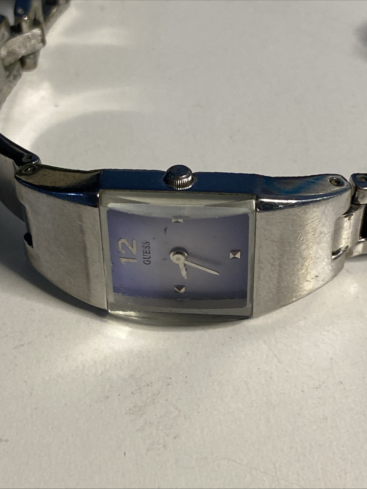 GUESS G65350L Silver Tone Quartz Analog Ladies Watch New Battery
