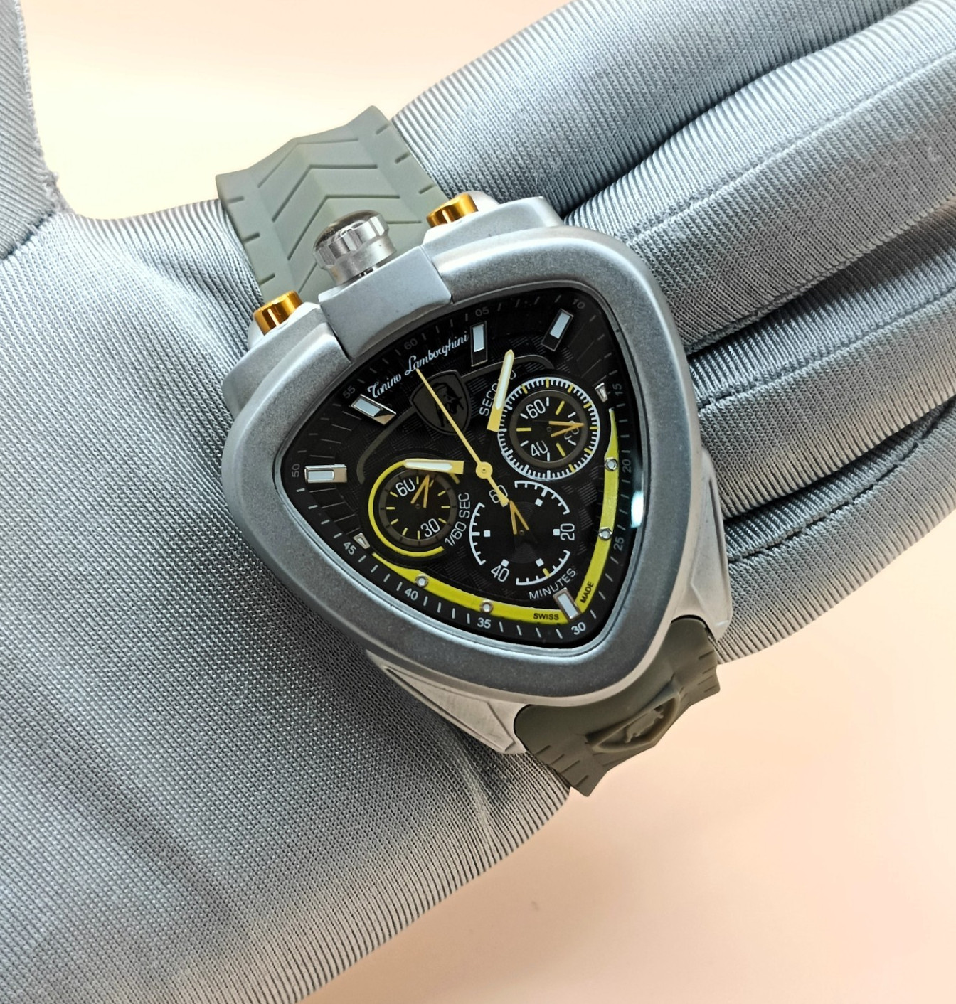 Amazing Tonino Lamborghini Chronograph Black Dial Refurbished Men’s Wrist Watch