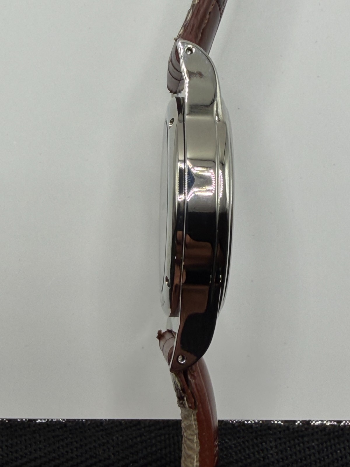 Pristine D.Freemont West Manual-Wind Open-Heart Watch – Never Worn