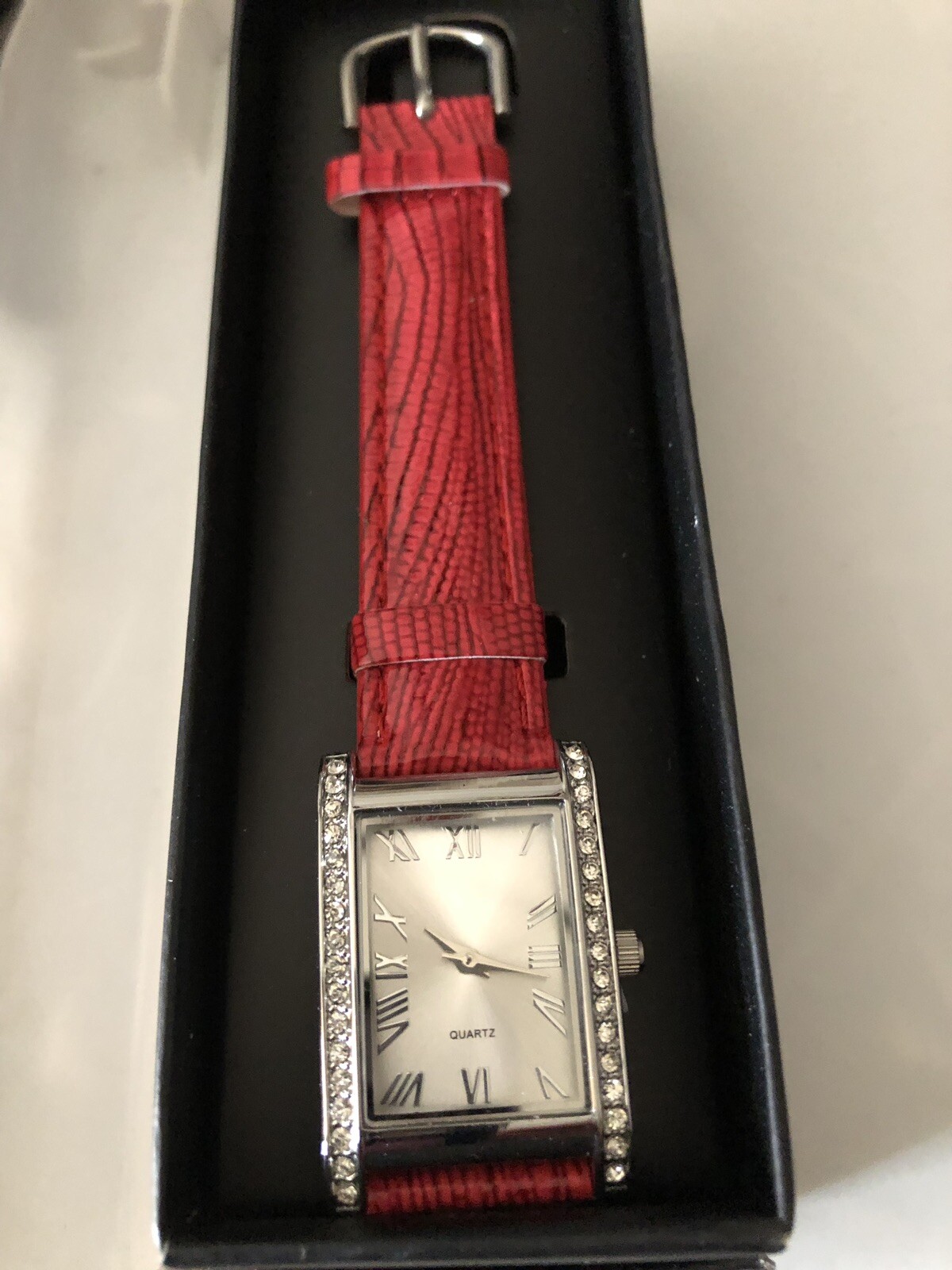 Everyday Watch Red With Clear Stones