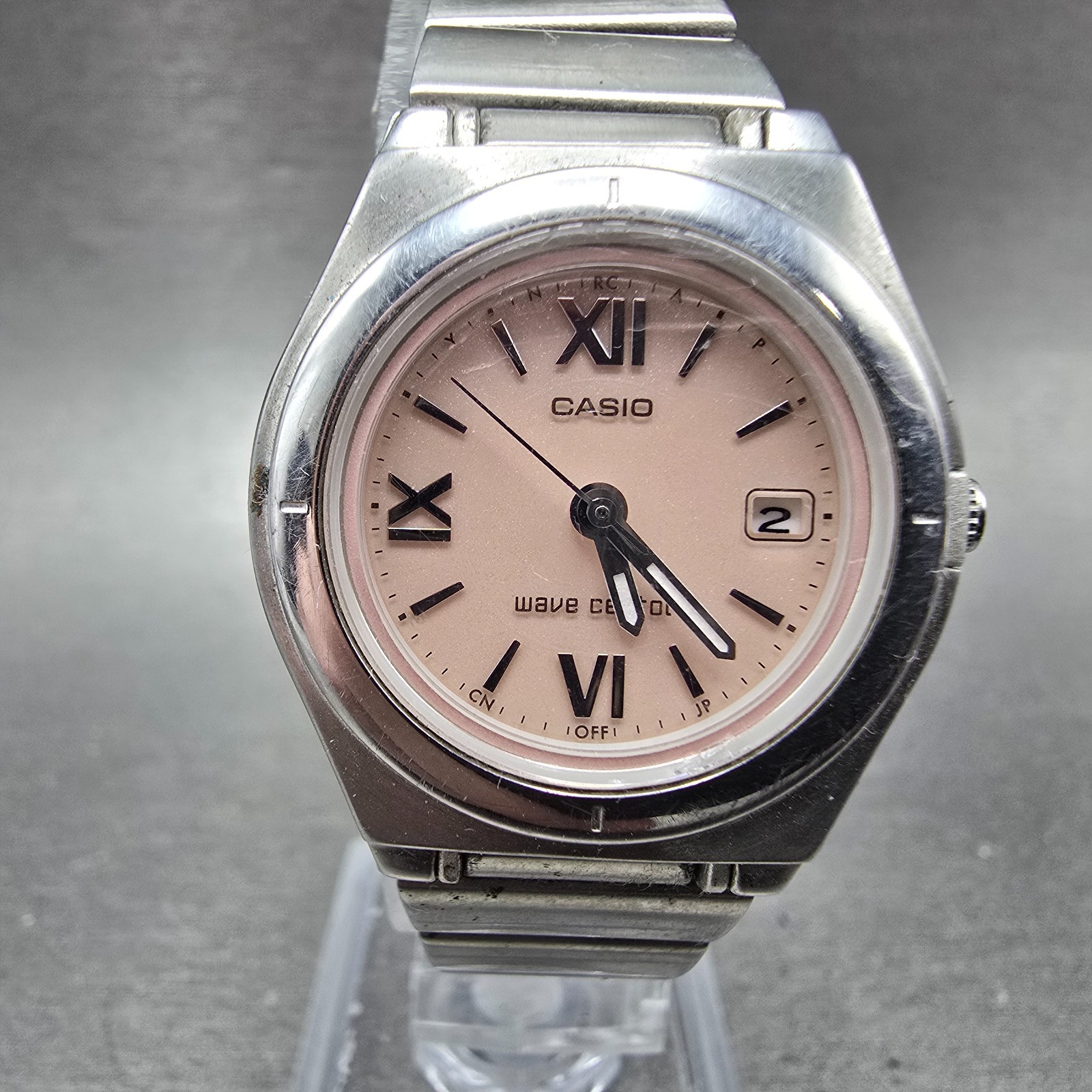 Casio Wave Ceptor Solar Watch Women 28mm Pink Dial Silver Tone Date LQW-10 Runs