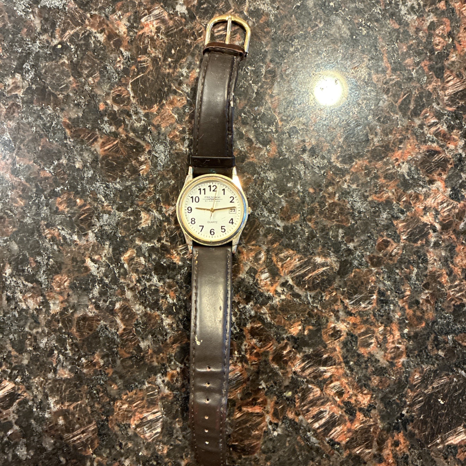 Prestige by Waltham Watch Men Easy Reader 33mm Date Leather Band *Untested