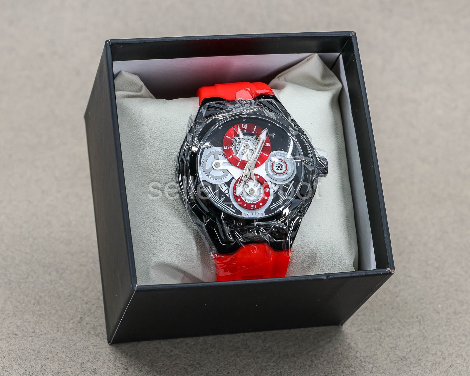 NEW w box Invicta Activa Drift X 44mm Red ACW9349-004 NIB $99 Retail