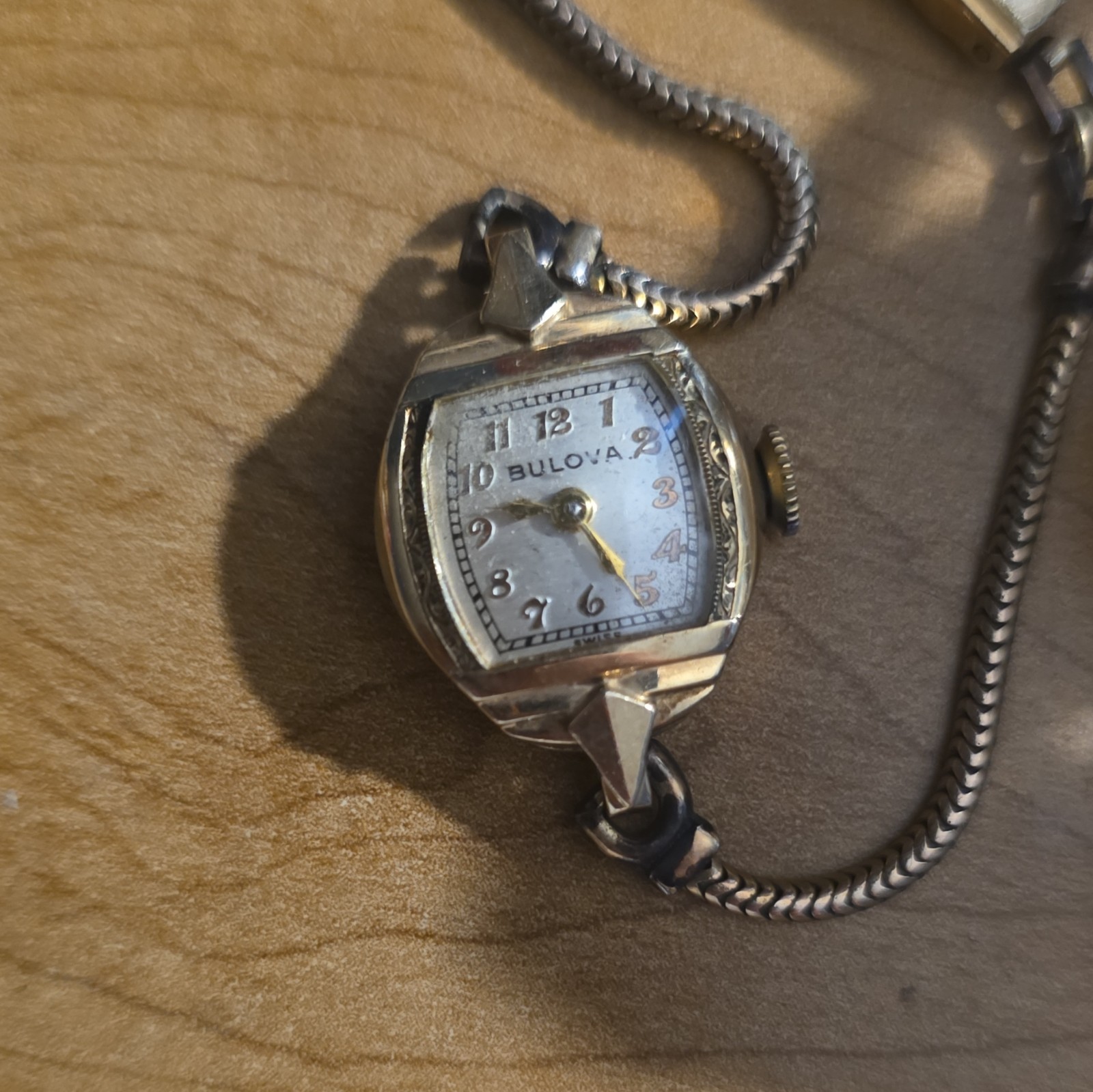 Bulova Vintage Art Deco Women’s Mechanical Wristwatch Two-Tone Bracelet 14mm