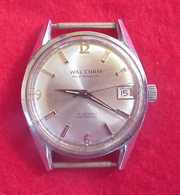 Waltham 17J Incablock Swiss Automatic SS AutoDate Keeps Correct Time 35mm case