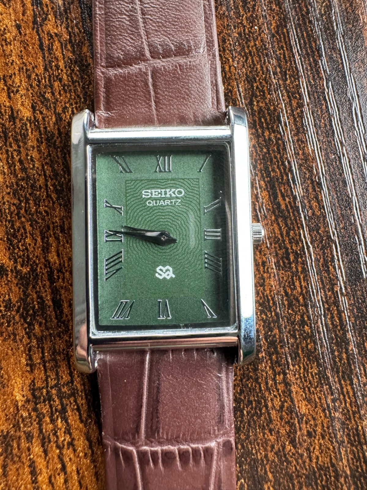 vintage Seiko Slim Tank Quartz Men Green Dial Dark Brown leather Dress Watch