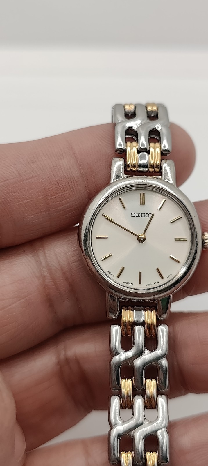 Seiko Ladies Watch – 1N00-1E09 – New Battery – New Crystal – Working