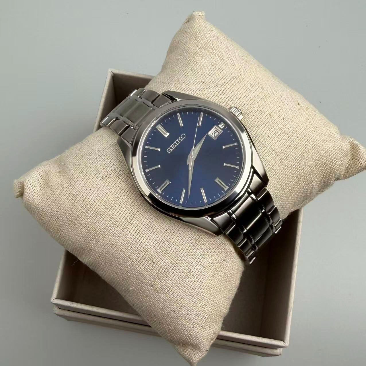 Seiko Essentials Blue Dial Stainless Steel Men’s Quartz Watch SUR309 40.2 mm