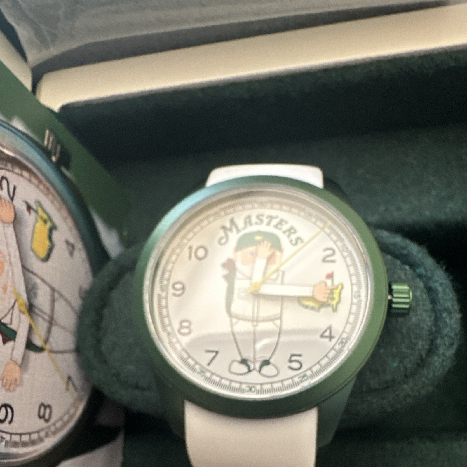 Masters Quartz Analog Golf Watch 40mm Green Steel Case White Silicone Strap