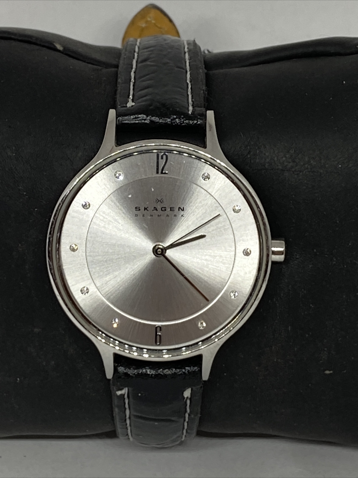 Skagen Anita Lille SKW2149 Women’s Black Leather Analog Dial Watch Quartz JK640