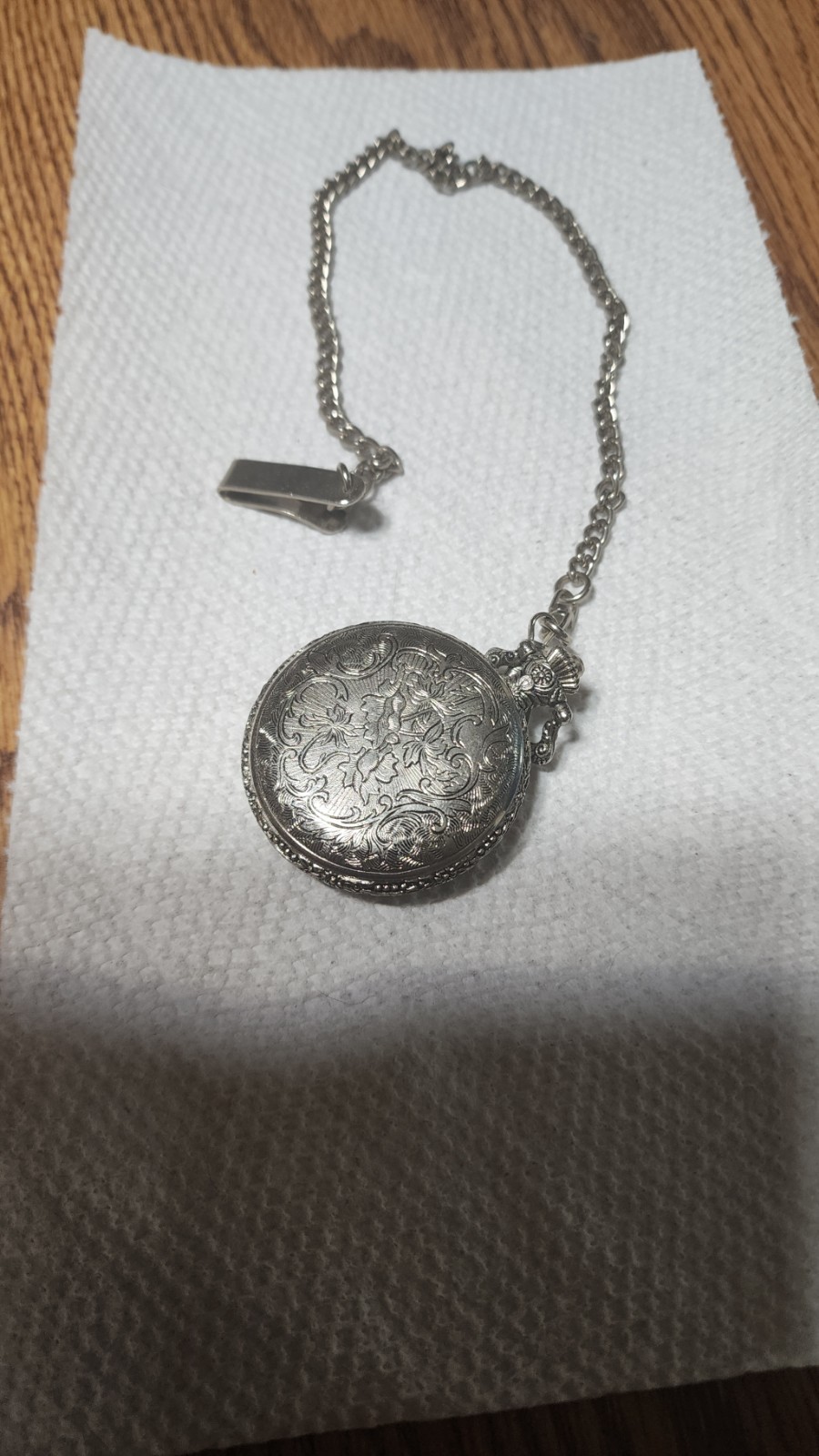 watch-it Quartz Full Hunter Pocket Watch w/ Chain Silver-Tone White Arabic Dial