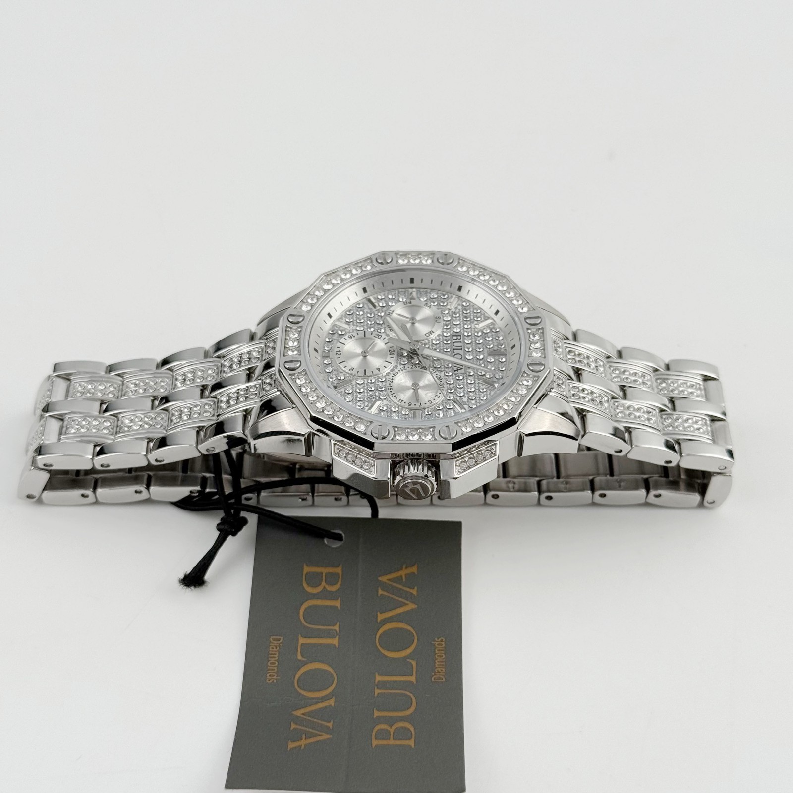 Bulova Octava Crystal 96C134 Silver stainless steel Men’s Quartz Watch 41.5MM