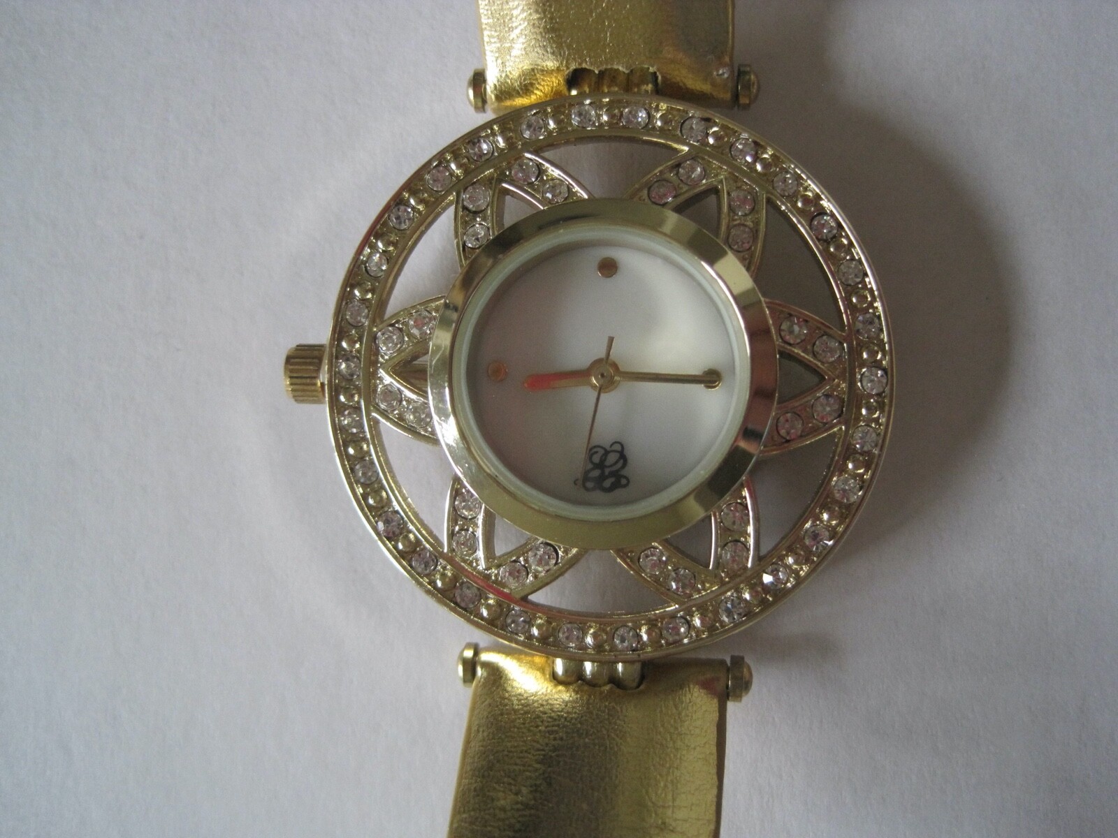 Gold Tone Rhinestone Star Watch Gold Faux Leather Band New