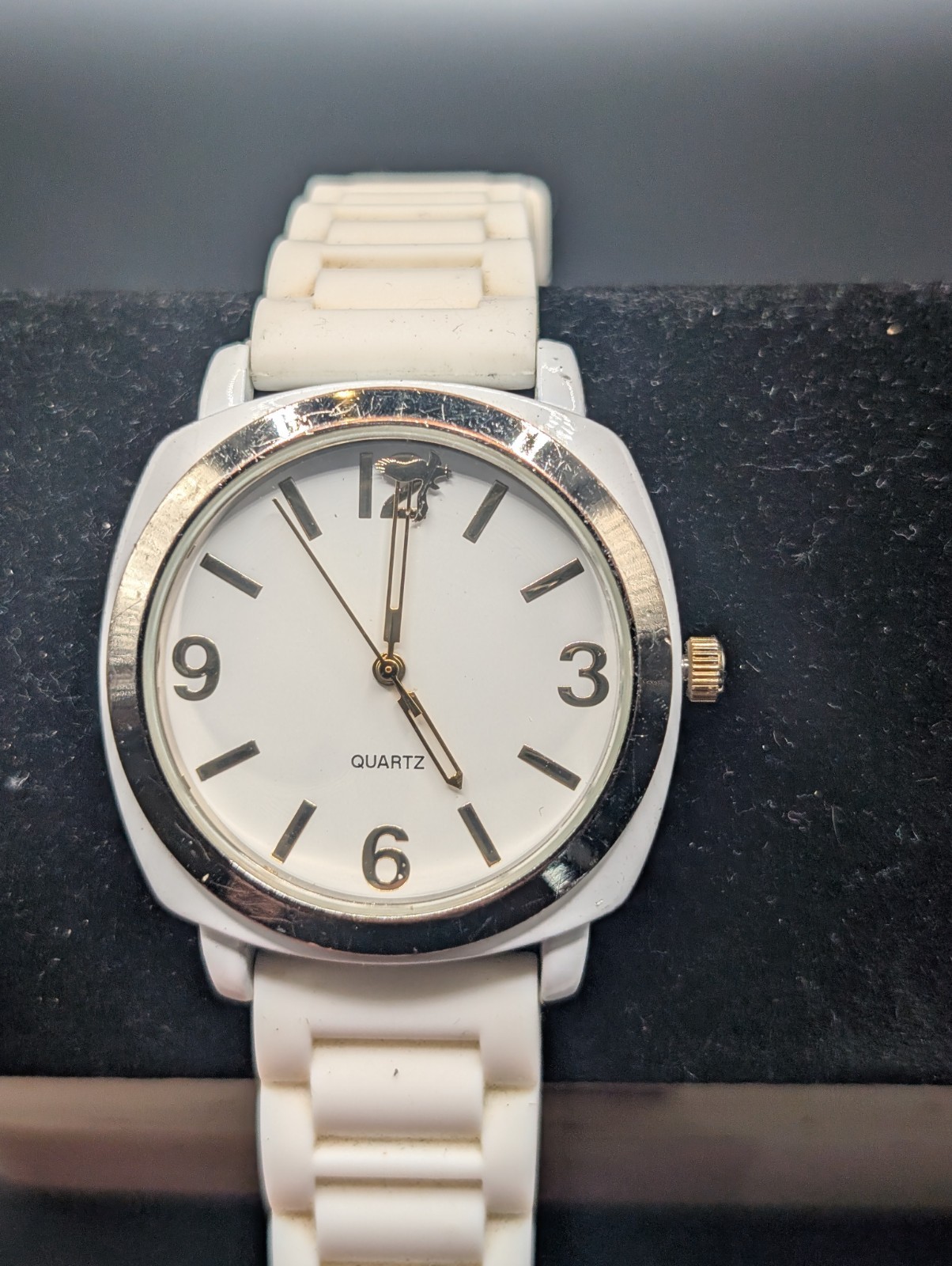 American Eagle Outfitters Unisex White Silicone Band Gold Bezel Working
