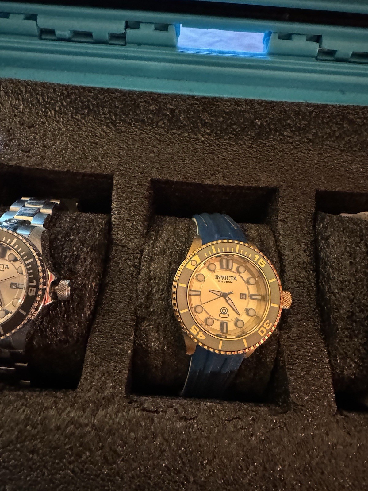 Invicta Lot Of 3 Watches Women/men As-Is Needs Battery With Case