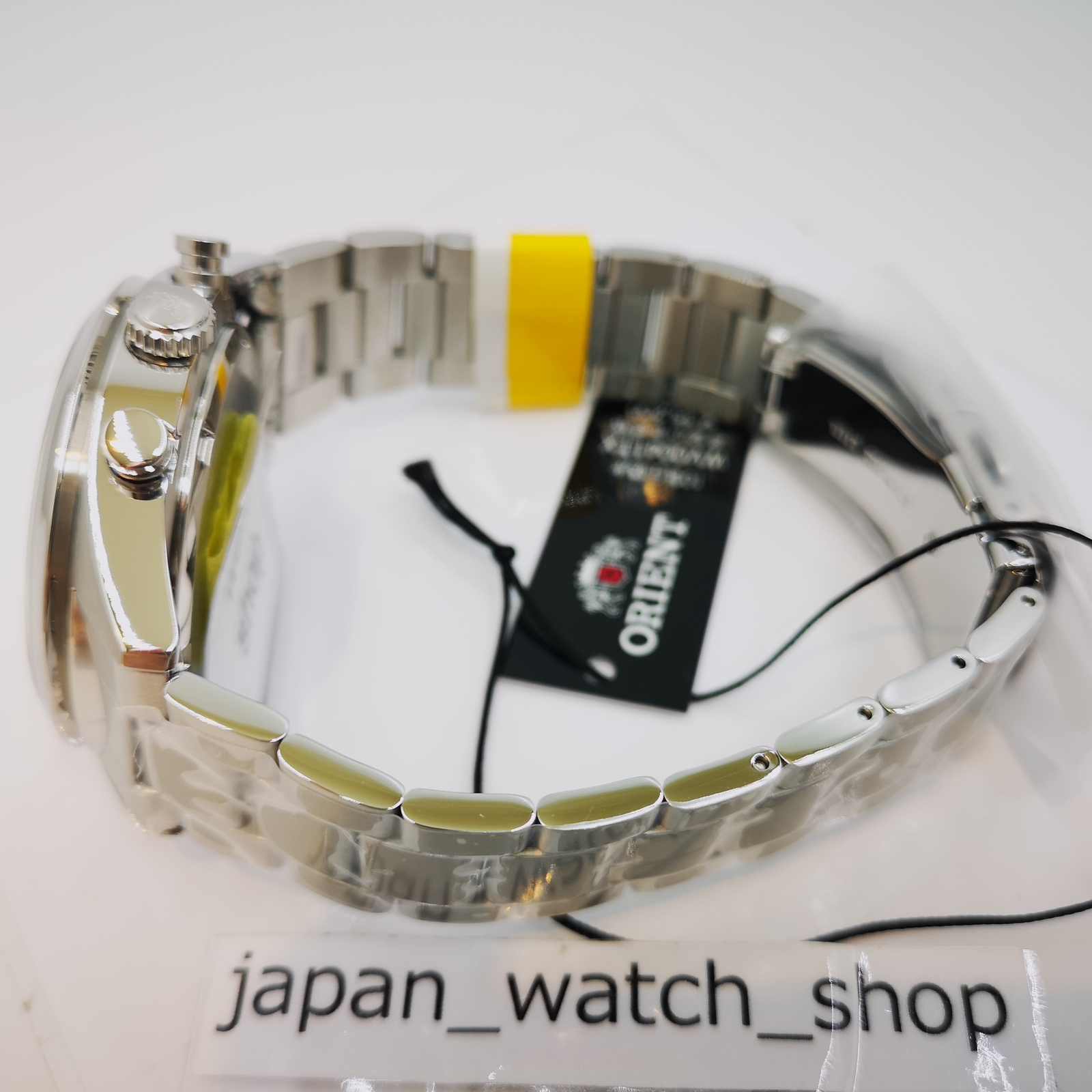 ORIENT WV0041TX Milky White SOLAR PANDA 70’s Neo Seventies Men Watch New in Box