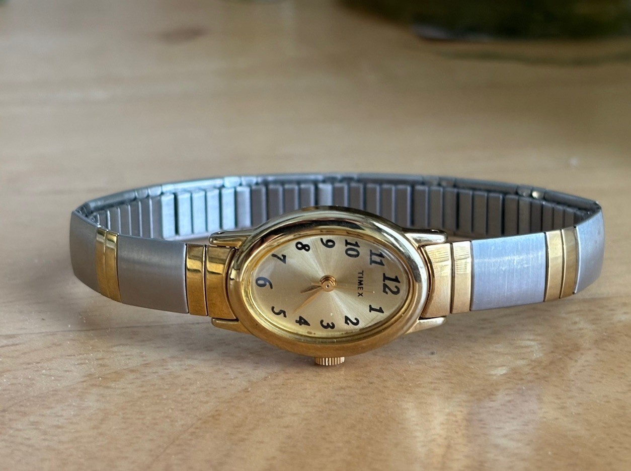 Timex Women’s Vintage Oval Quartz Dress Watch White Dial Two-Tone Stretch 30m