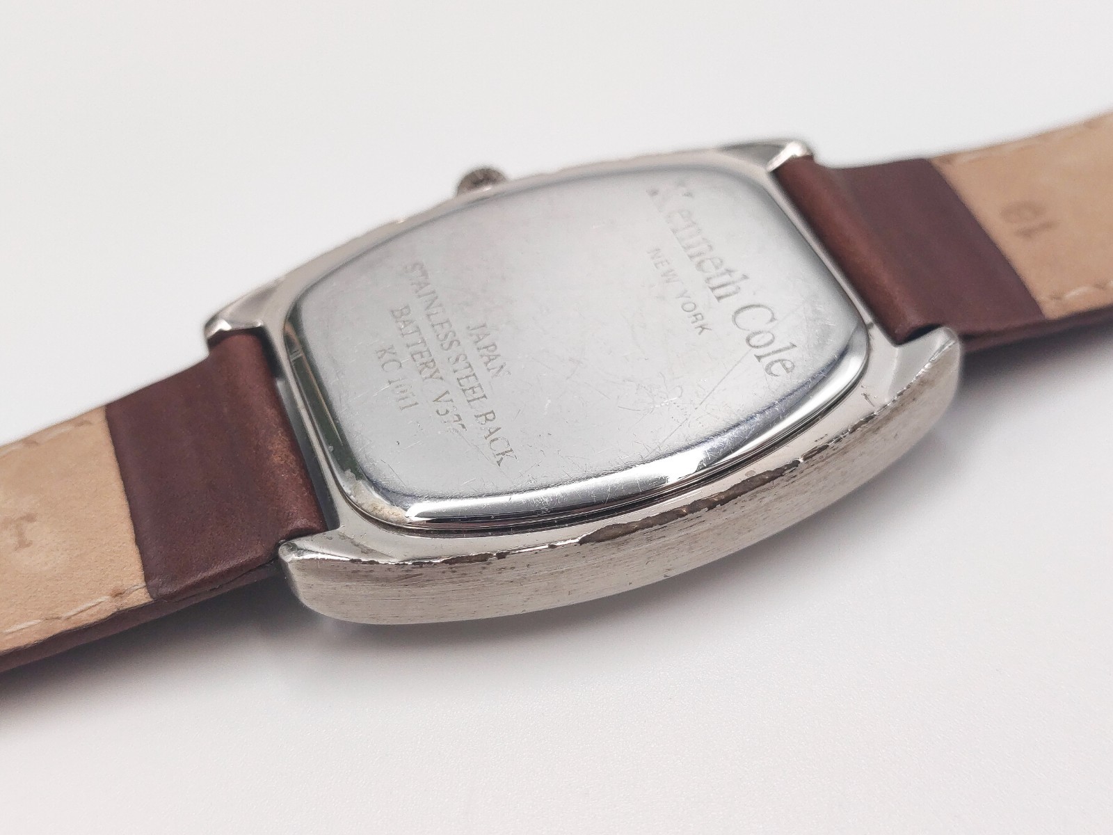 Kenneth Cole KC1011 Tonneau / Barrel Shape Case Brown Leather Strap Watch