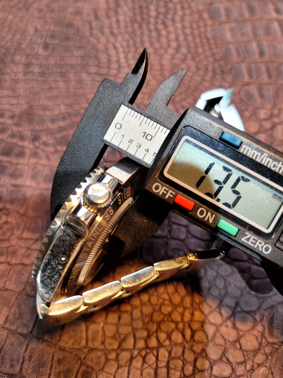 Star Wars Ltd Ed Automatic ‘HAN SOLO’ Citizen Miyota 8215 JAPAN Watch Black.