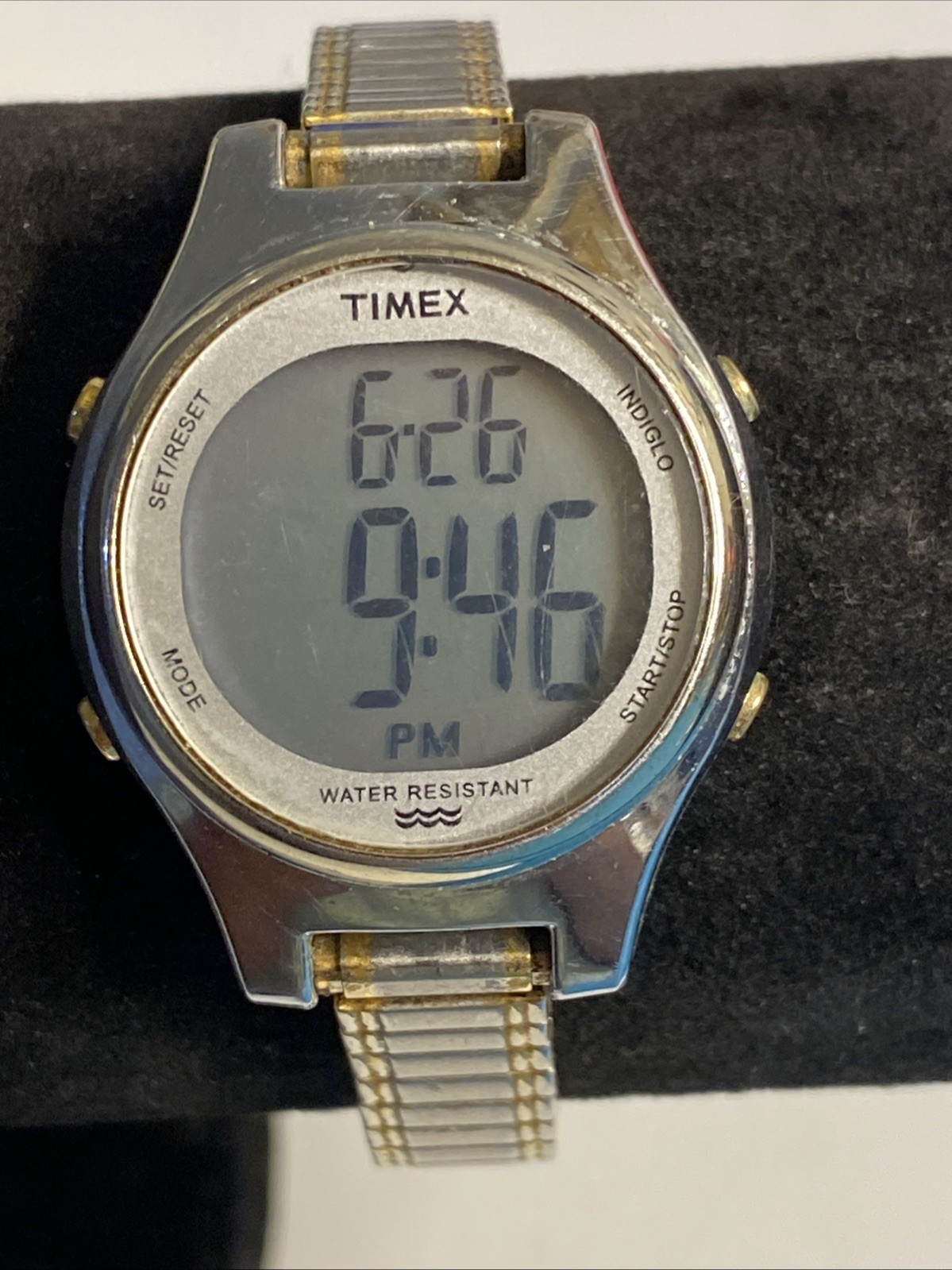 Timex Sports Digital Watch Gray Silver And Gold Band WR 30M Silver Toned New Bat