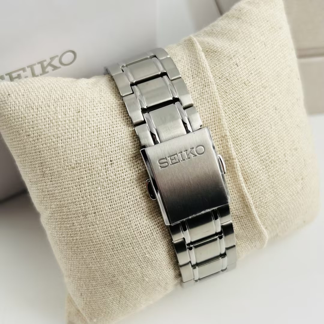 Seiko Essentials SUR525 Blue Dial Men’s Stainless Steel Quartz Watch 40.2mm