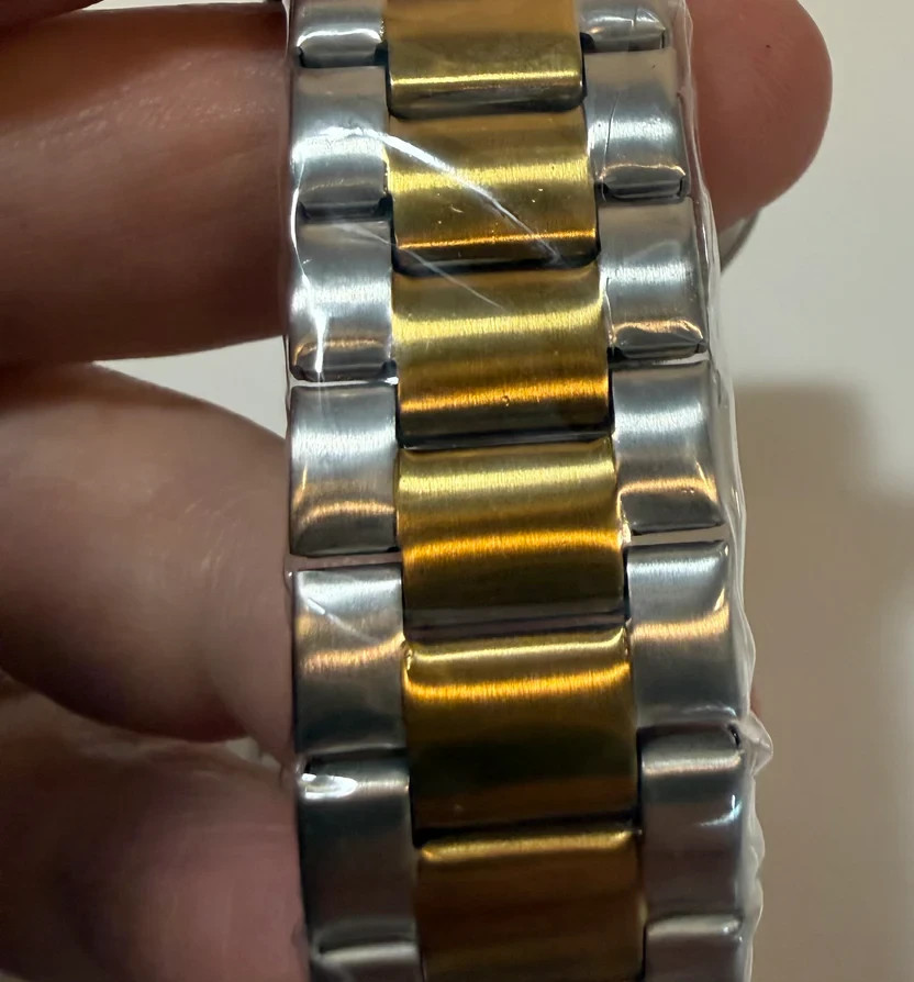 Invicta 69036 Specialty I Men’S 42mm Two Tone Silver Dial Quartz Bracelet Watch