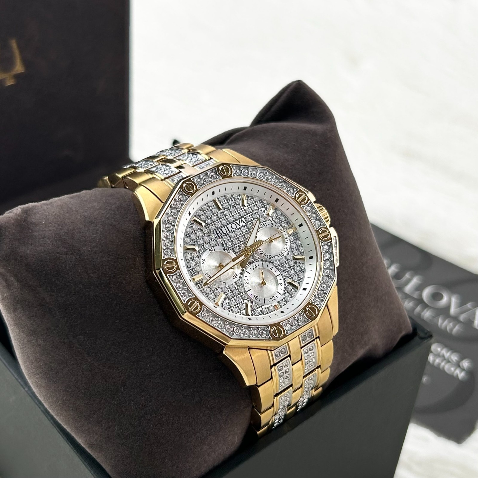 BULOVA 98C126 Crystal Octova Men’s Quartz Watch Silver/Gold Dial & Band 42mm