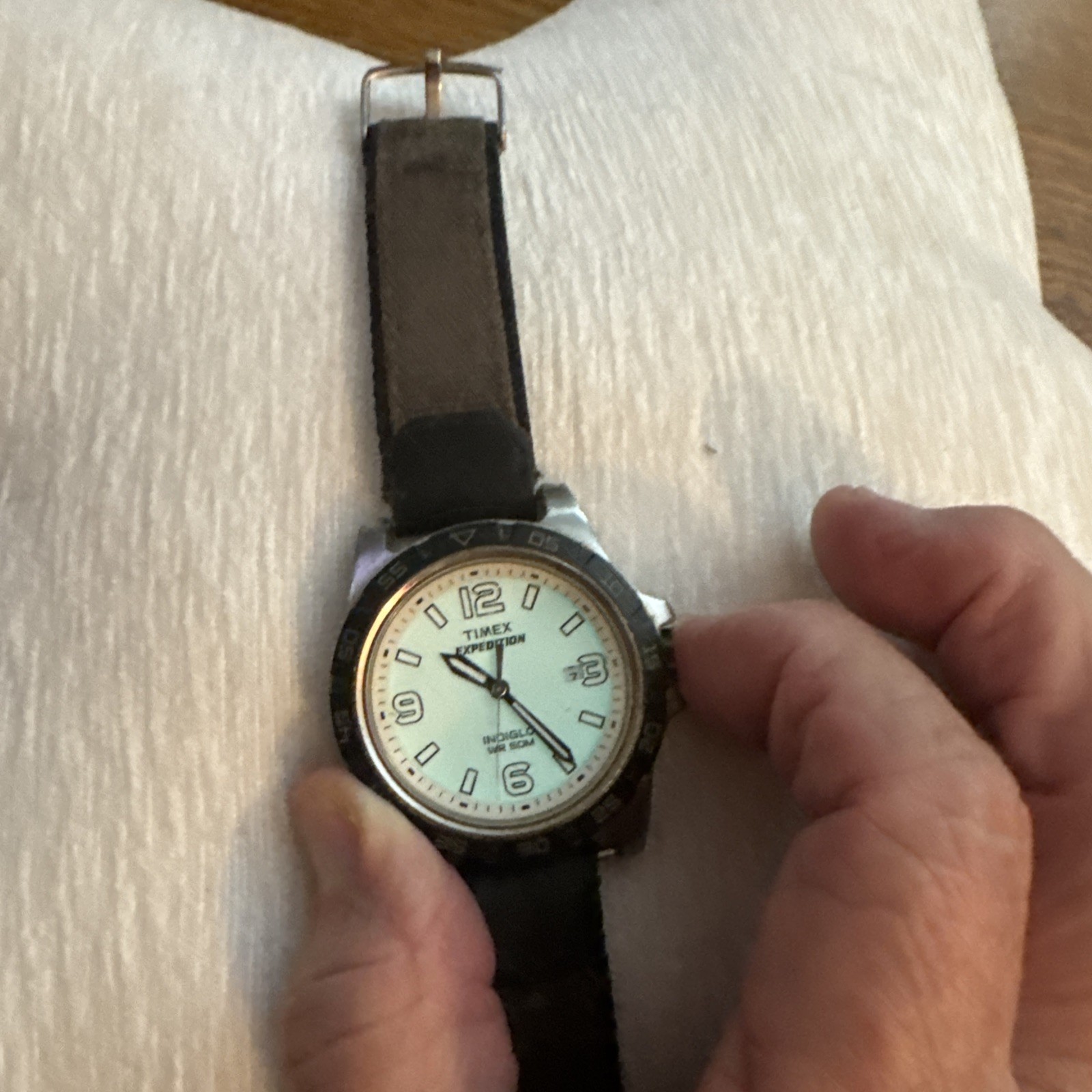 Timex Expedition Indiglo Wr100m Mens Watch Leather band