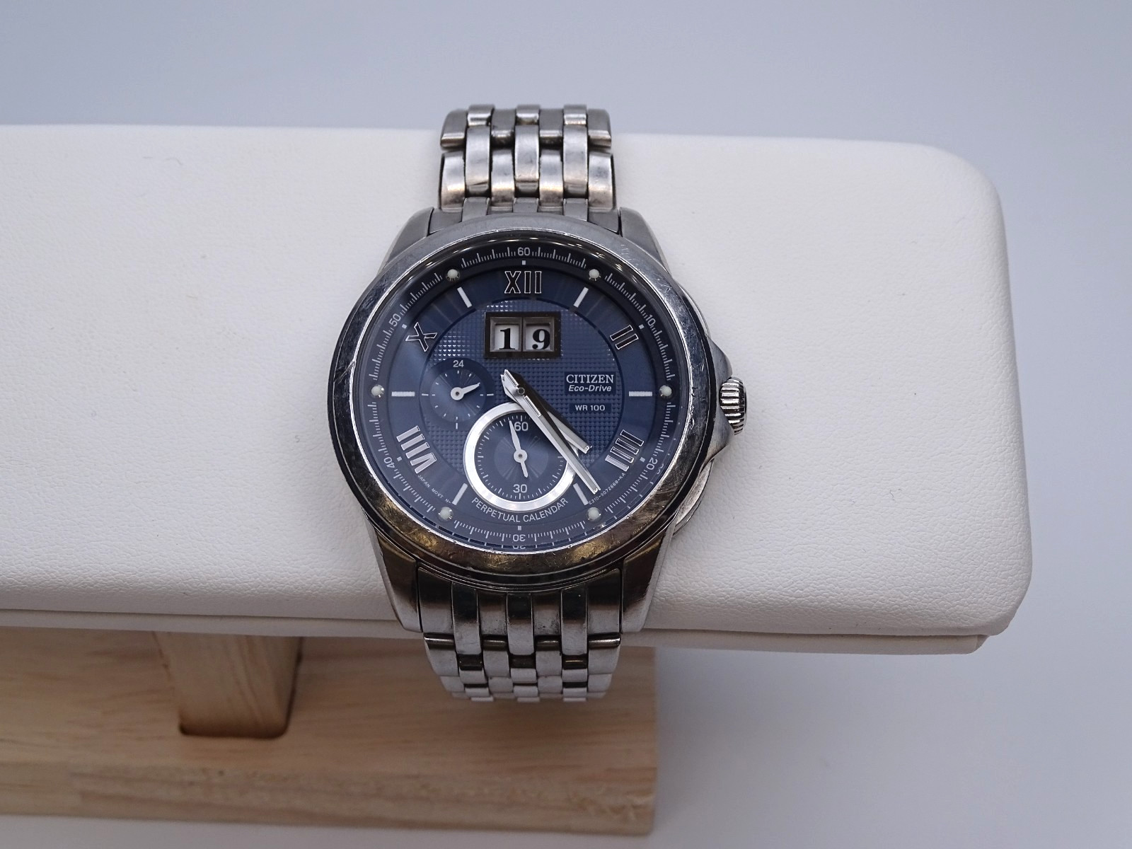 Citizens E310-S045282 Eco-Price WR100 Perpetual Calendar Calibre 3100 Watch