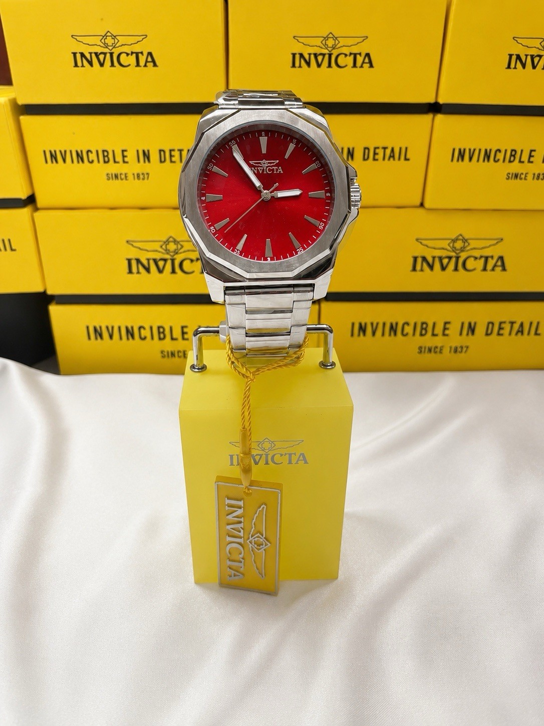 Invicta Dominus 50980 Men’s Red Dial Stainless Steel Quartz Watch New w/ Box