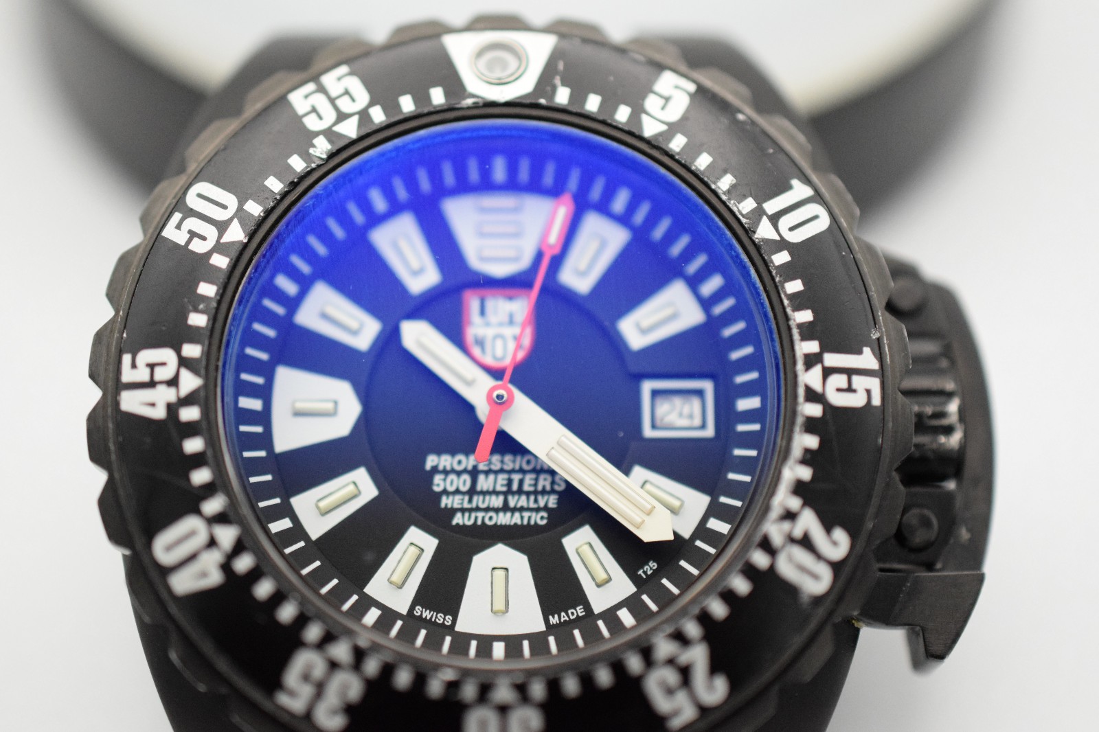 Luminox Deep Dive 1500 Series Black Dial Watch 44mm – 1501 NO STRAP, HEAD ONLY