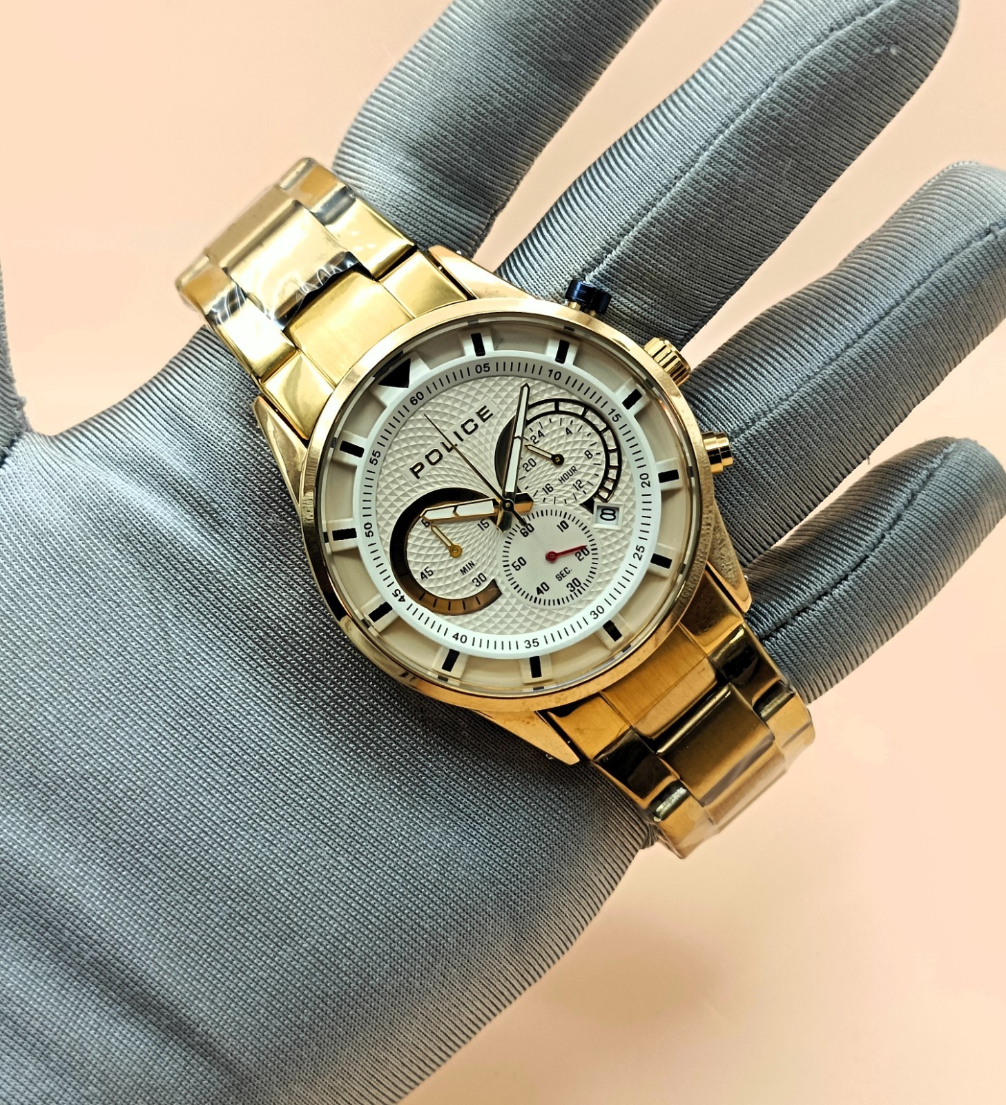 #Refurbished Police Chronograph Gold Plated White Dial Analog Men’s Wrist Watch