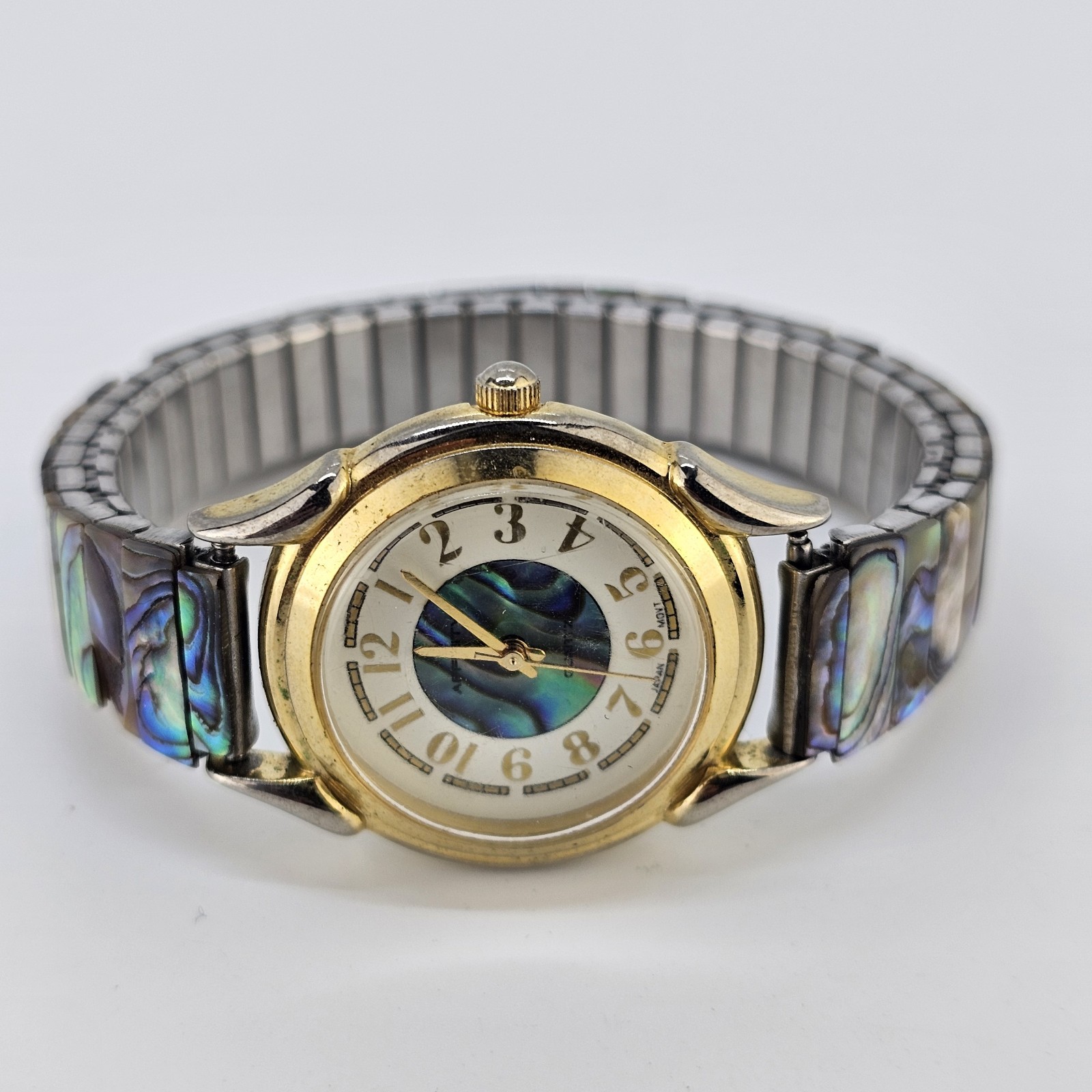 28MM Women’s Watch Multicolor Multicolor Expandable Band 6″ NEW Battery