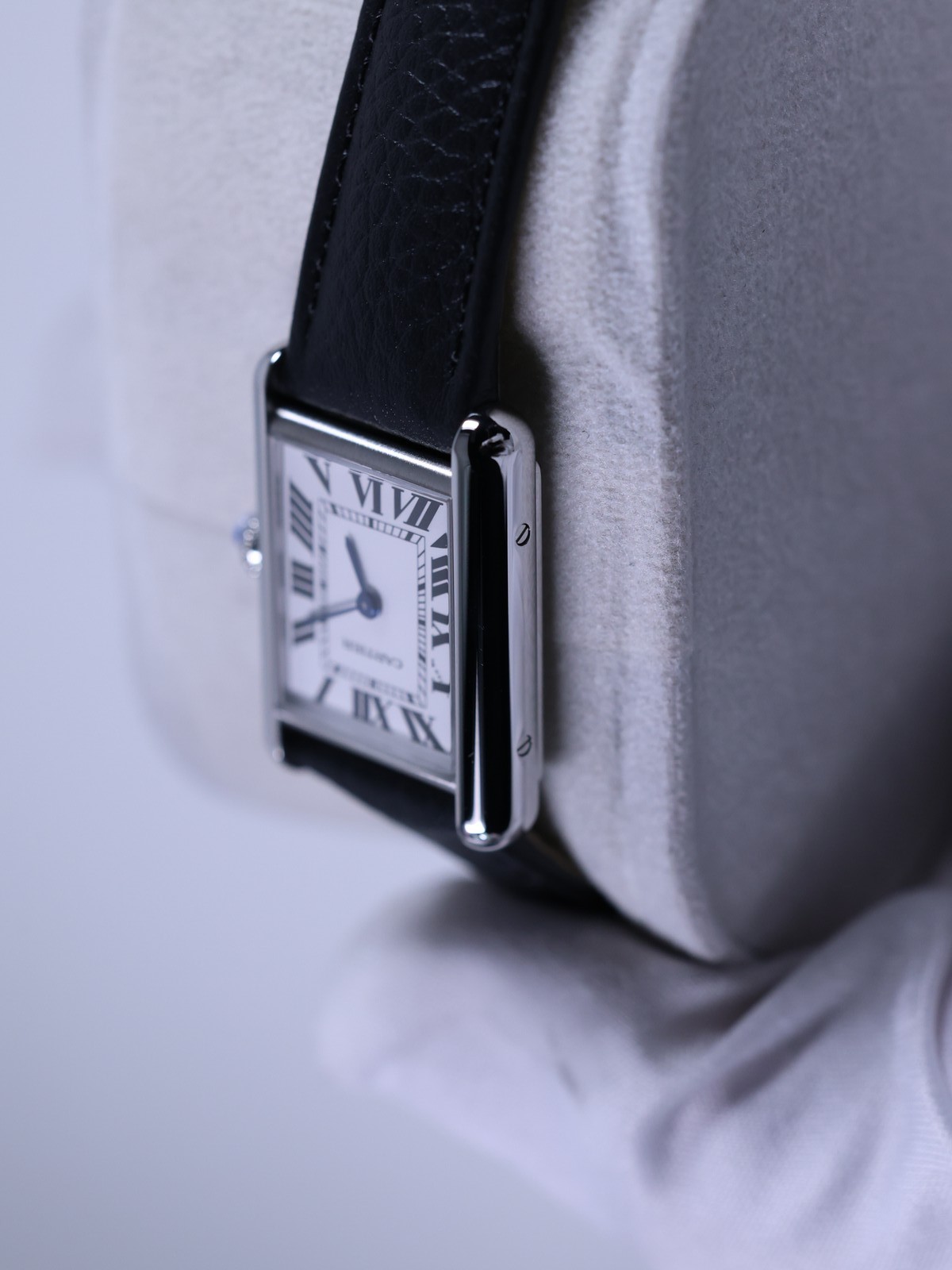 Cartier Tank Must SM WSTA0135 29.5mm Silver Dial Full Set New