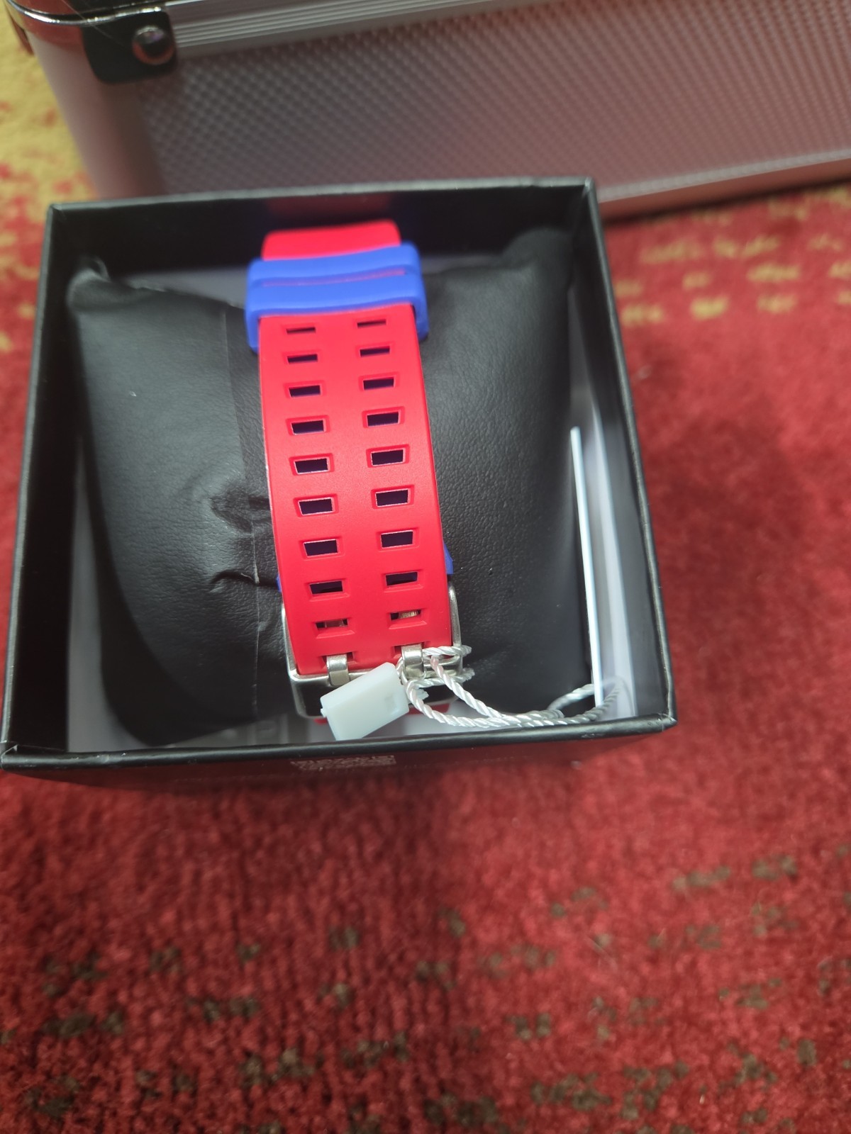 Activa Edge X, Invicta, Unisex, Digital – 39.5mm, Red, White, Blue, ACW8059-004