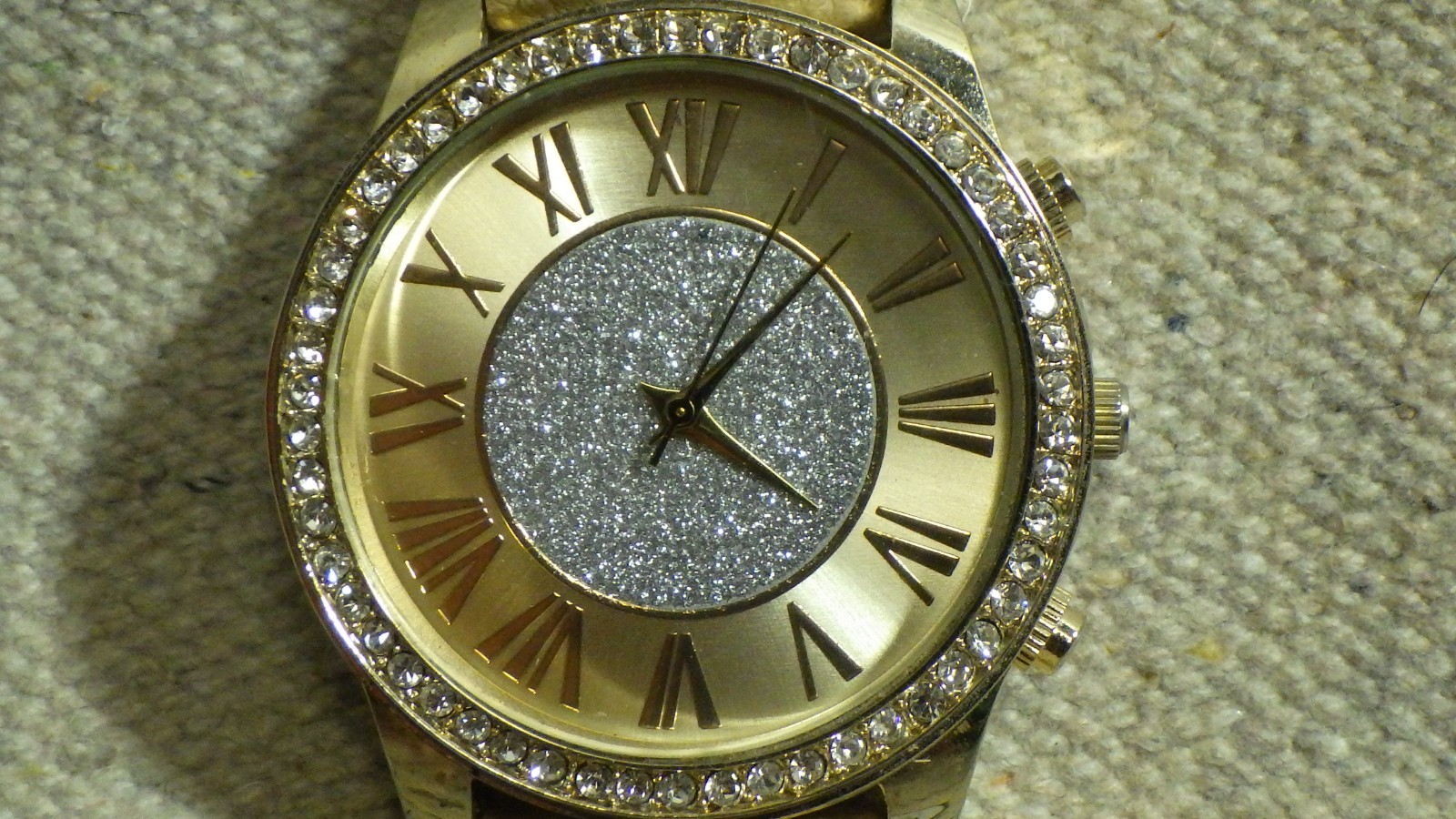 vintage Geneva golden watch clear rhinestones paved silver crushed diamond look