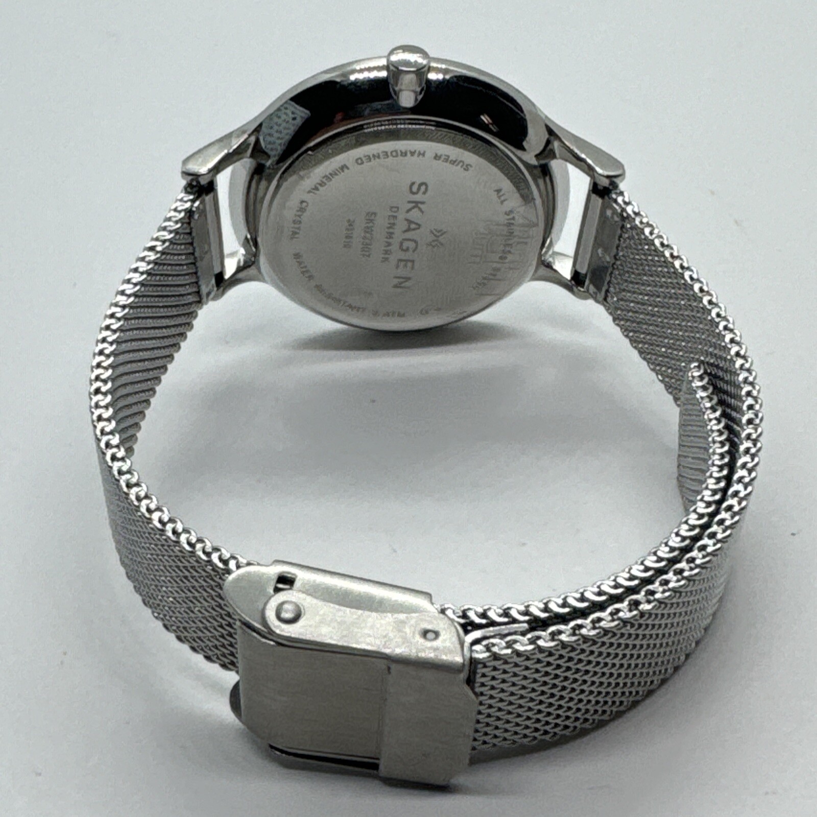 Skagen Anita SKW2307 Womens Silver Stainless Steel Mesh Analog Dial Watch AEA308