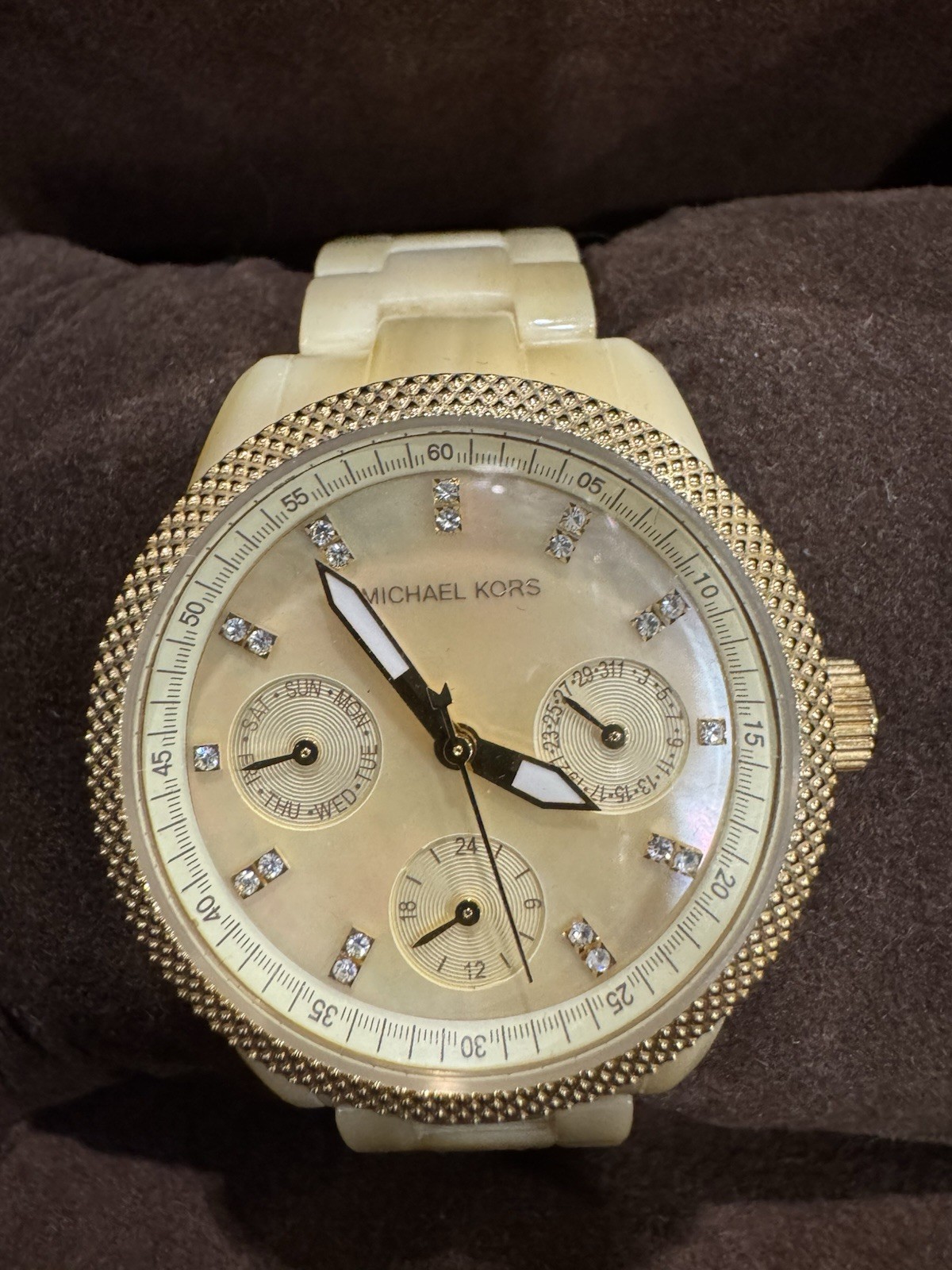 MICHAEL KORS – MK5400 – WOMEN’S BEIGE RESIN WATCH – BATTERY REQ