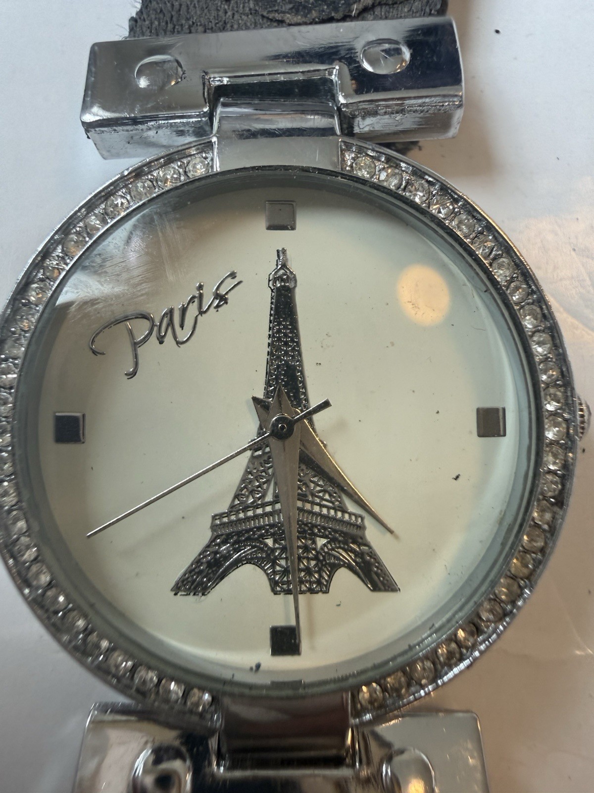 Ladies Eiffel Tower Watch￼