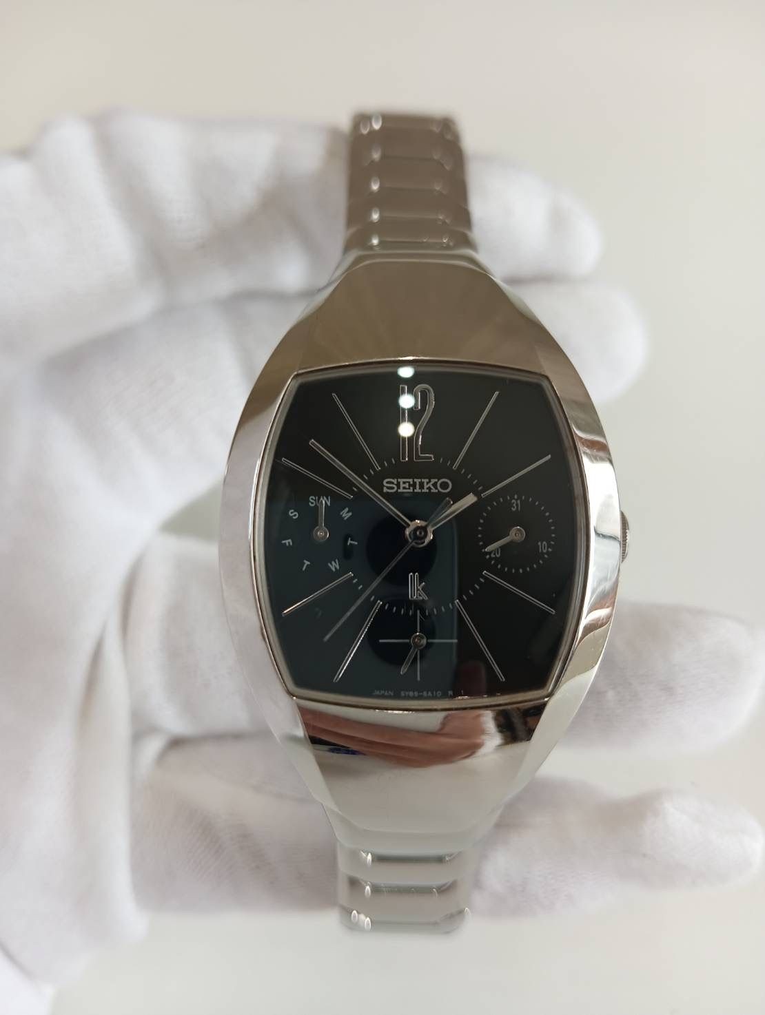 Used SEIKO LUKIA Watch Quartz Day Date 5Y89 5A20 Silver Black Dial Condition
