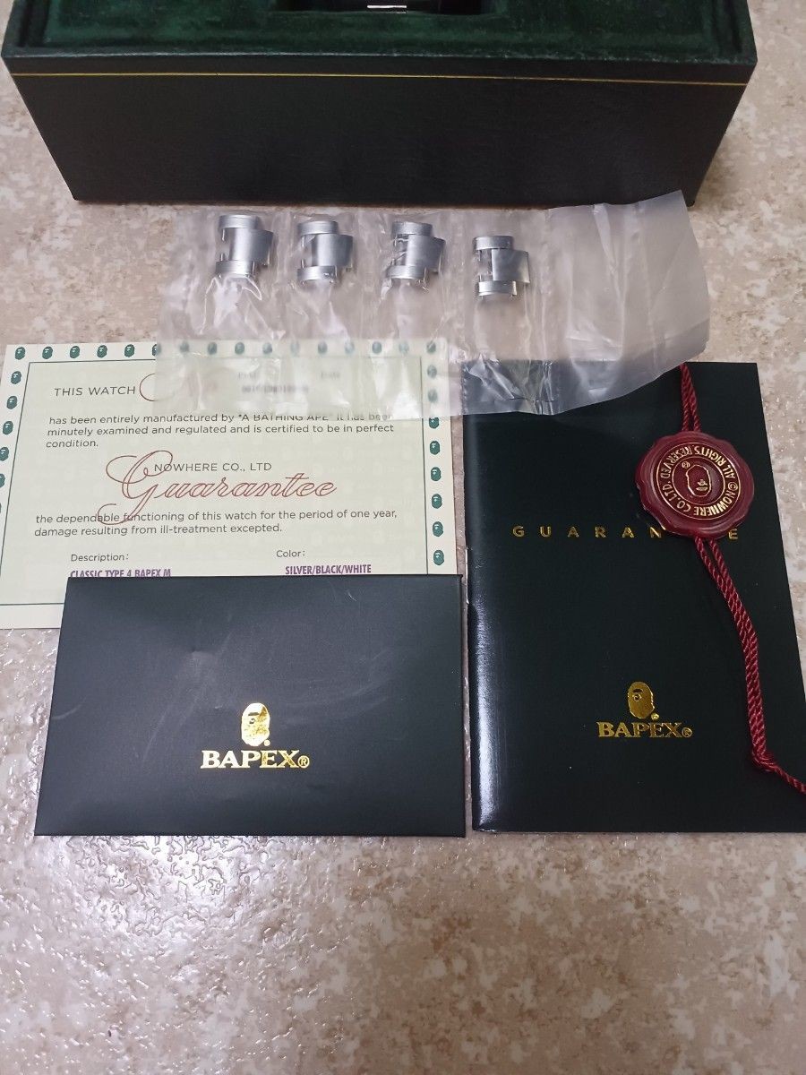 A Bathing Ape Classic Type 4 Quartz Watch White Dial Box Papers Links Mint