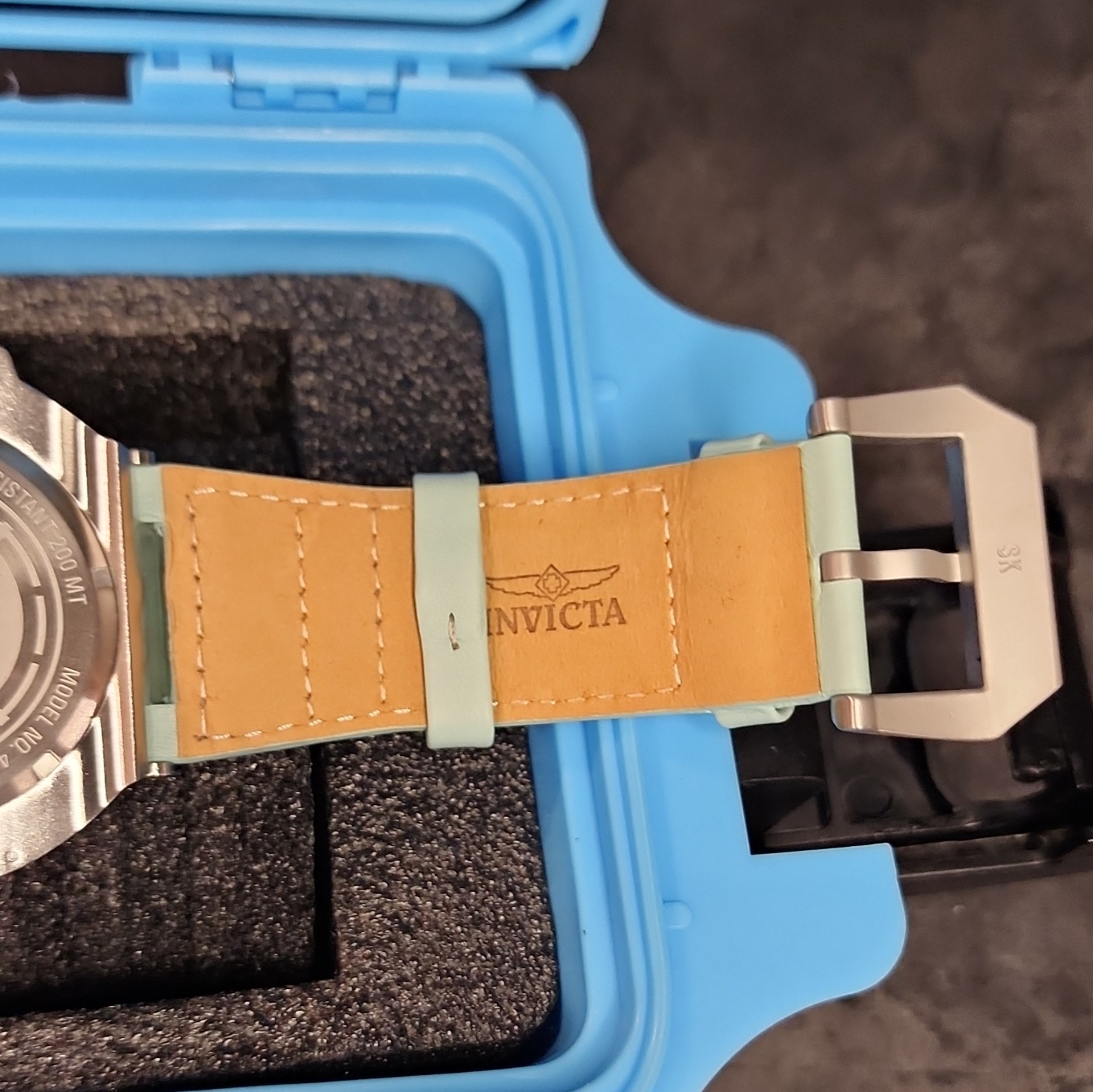 Invicta Racing Men’s Downforce Watch Green Dial/Leather Strap, W/Dive Case.
