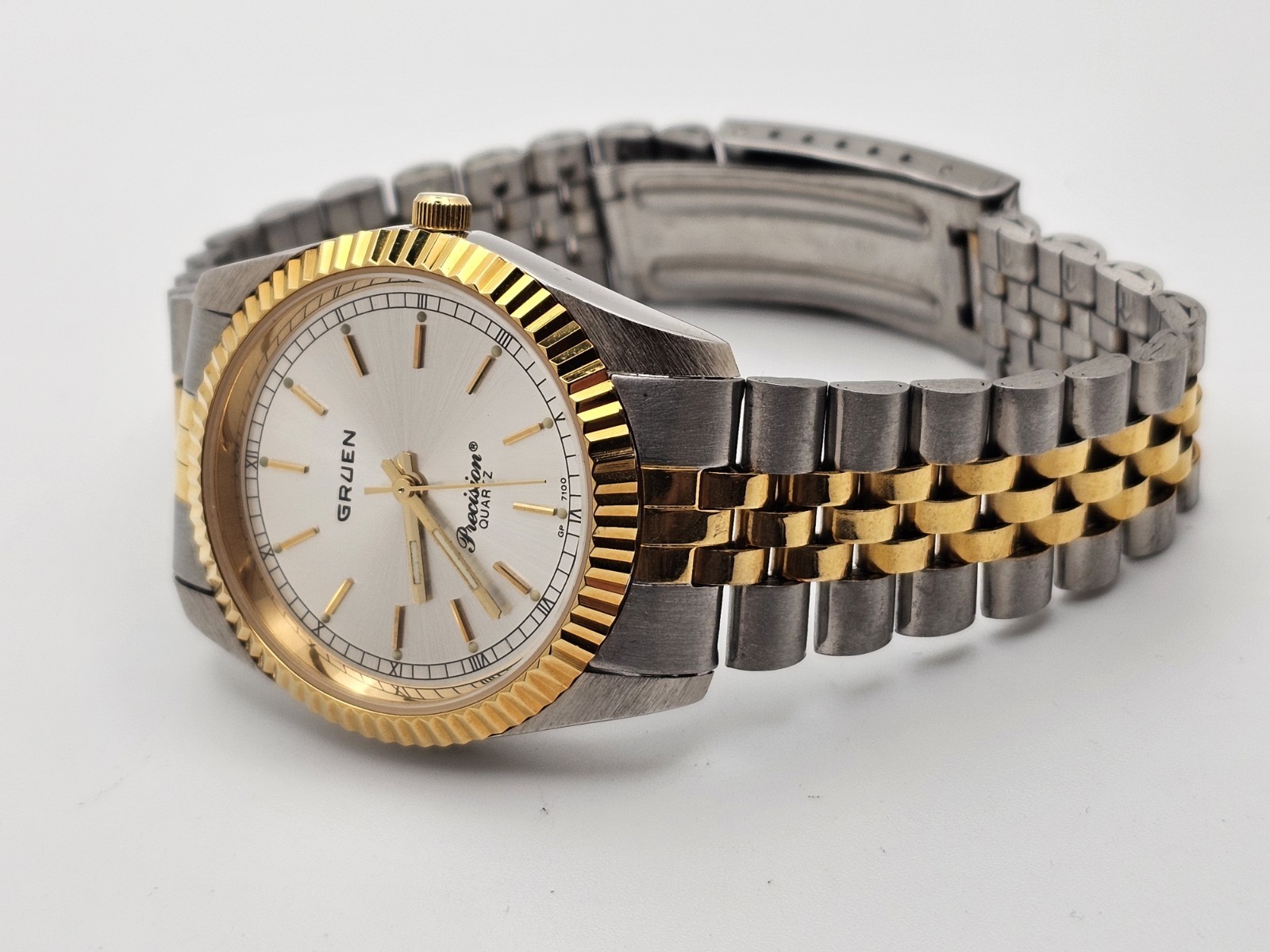 Vintage 1996 Gruen PRESIDENTIAL 3 Hand Men Quartz Watch Fluted Jubilee Twotone🔥