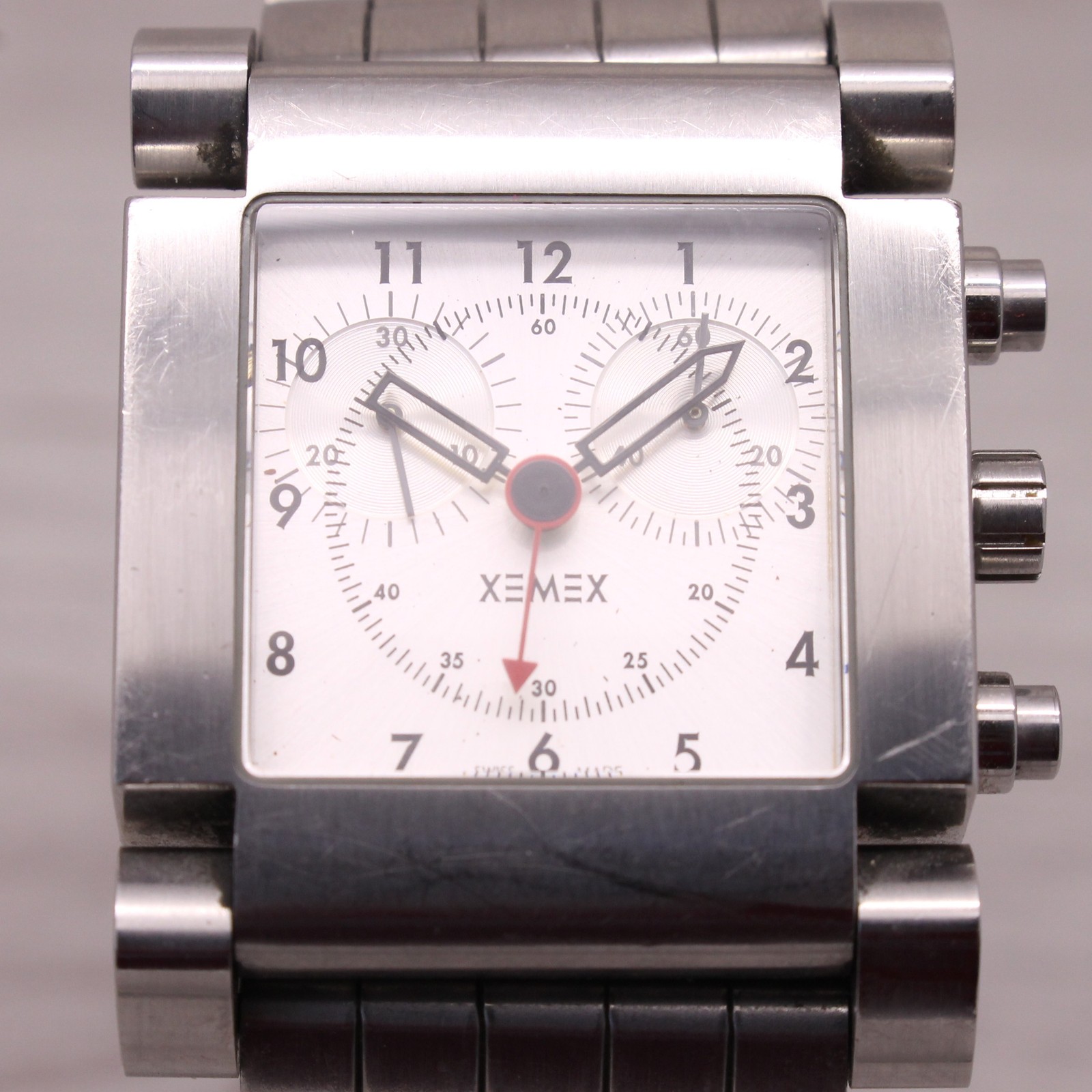 Xemex Mens Watch Quartz Stainless Steel 30M With Box Swiss 9 Jewels