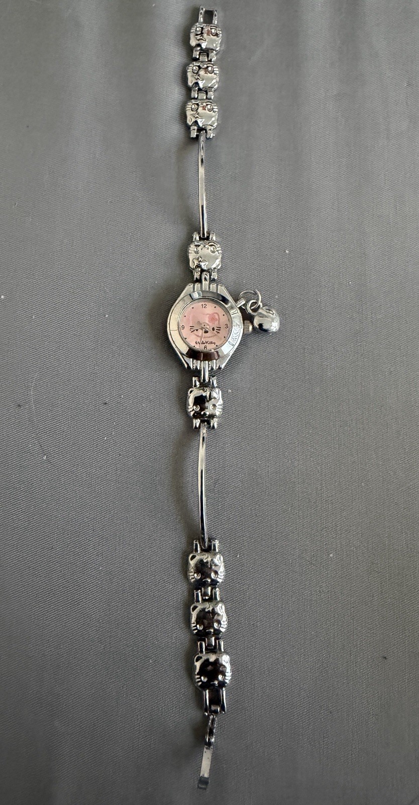 Vintage Silver Tone Hello Kitty Watch