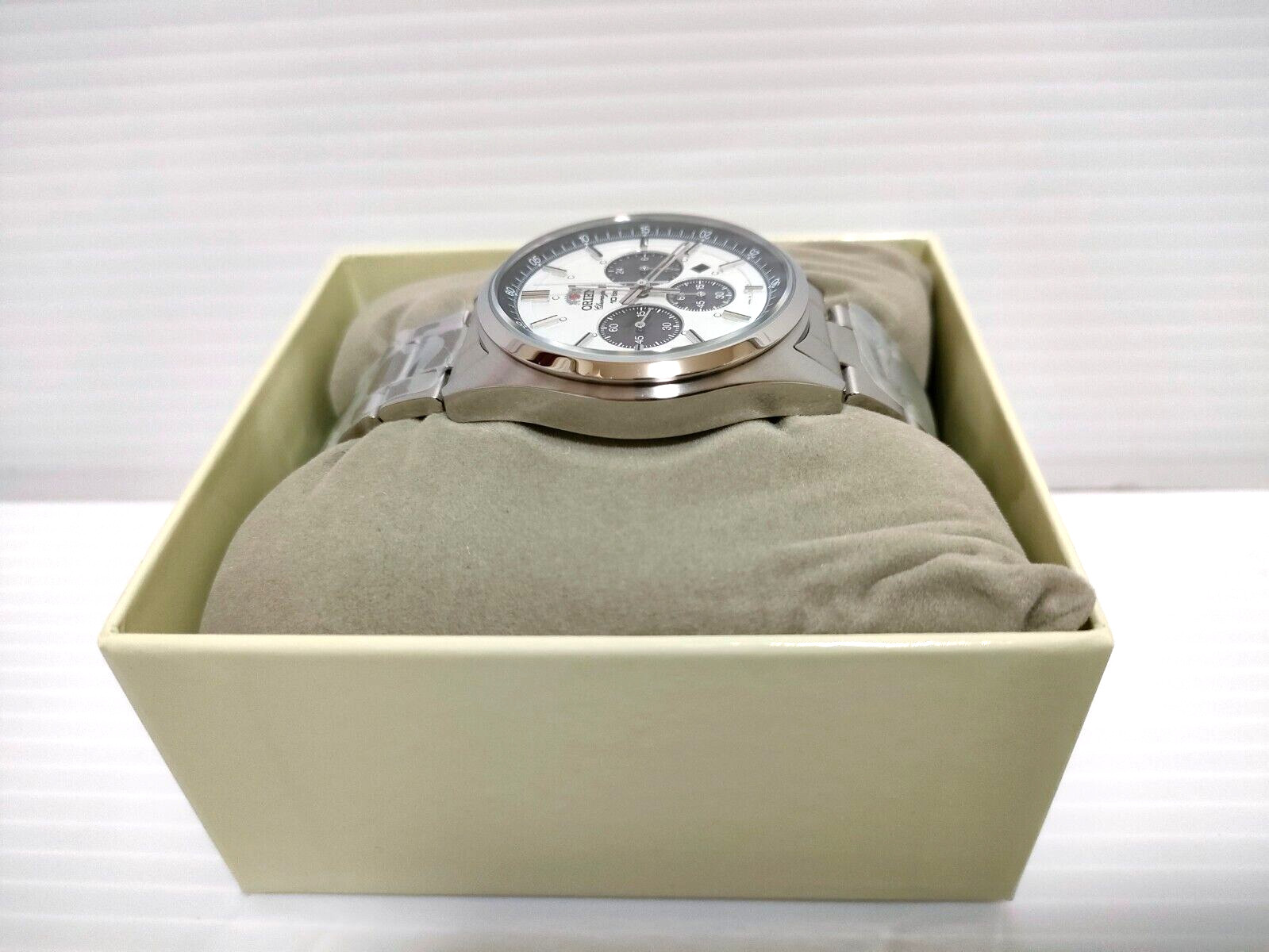 ORIENT Men’s watch NEO 70’s neo-Seventies SOLAR PANDA milky white WV0041TX Japan